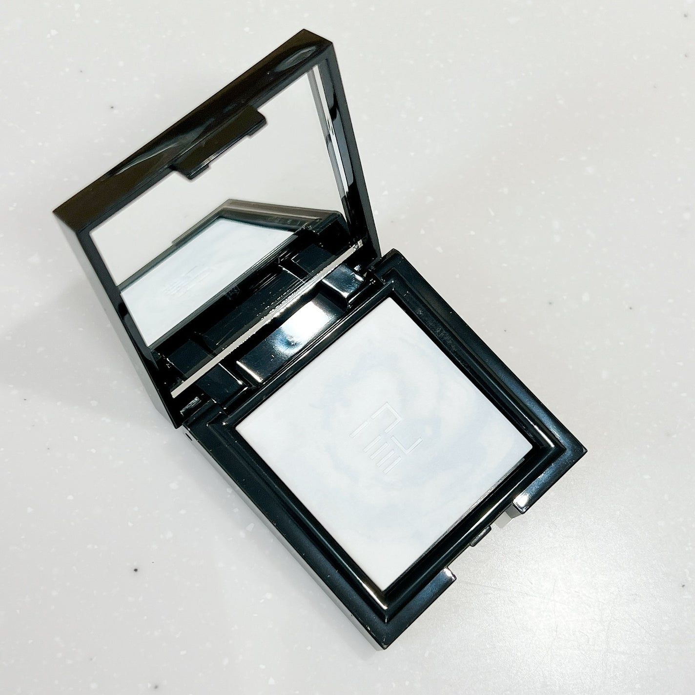 トランスルーシェントブルーリング ルースパウダー(N)/PERFECT DIARY/ルースパウダーを使ったクチコミ(2枚目)