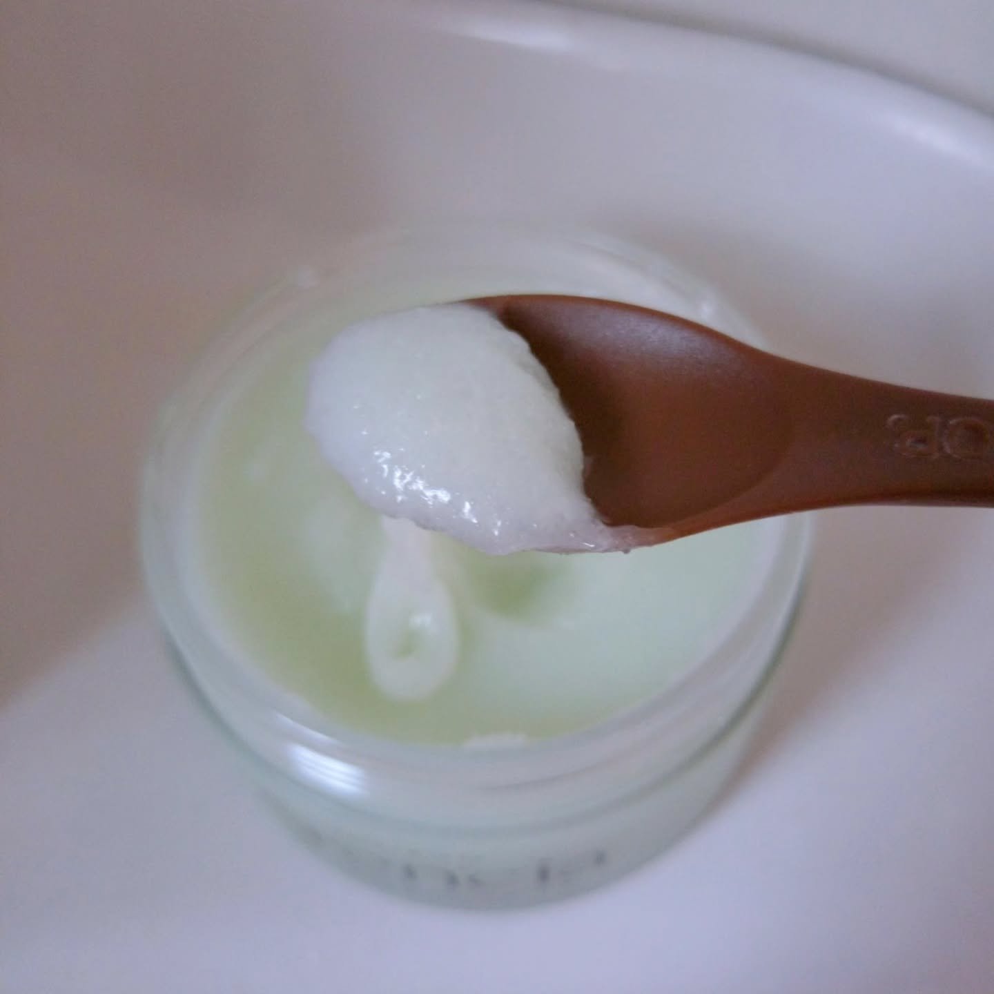 フレッシュクラウドスクラブ ゼラニウム&プリムローズ/アレンシア/ボディスクラブを使ったクチコミ（3枚目）