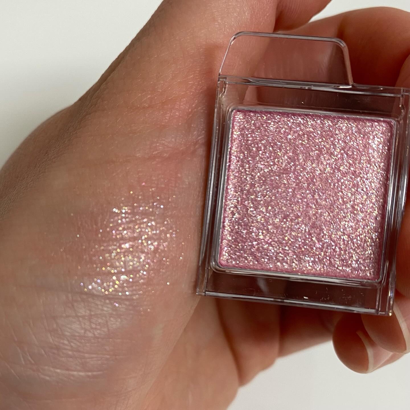 スライドインシングル/rom&nd/単色アイシャドウを使ったクチコミ（3枚目）