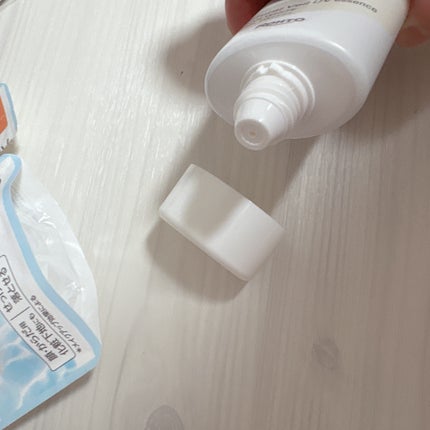 ナチュラルベールUVエッセンス クリアホワイト/スキンアクア/日焼け止めクリームの画像