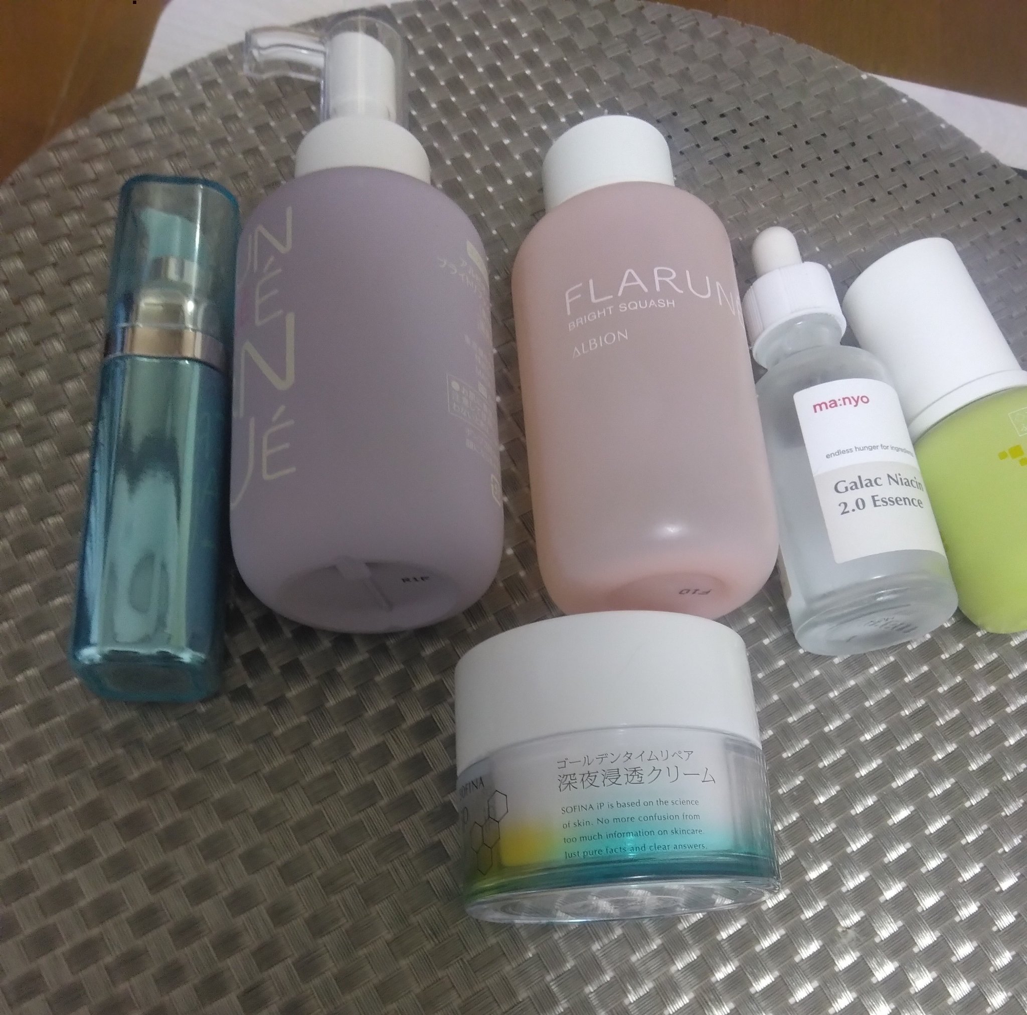 ガラクナイアシン2.0エッセンス/manyo/美容液を使ったクチコミ（1枚目）