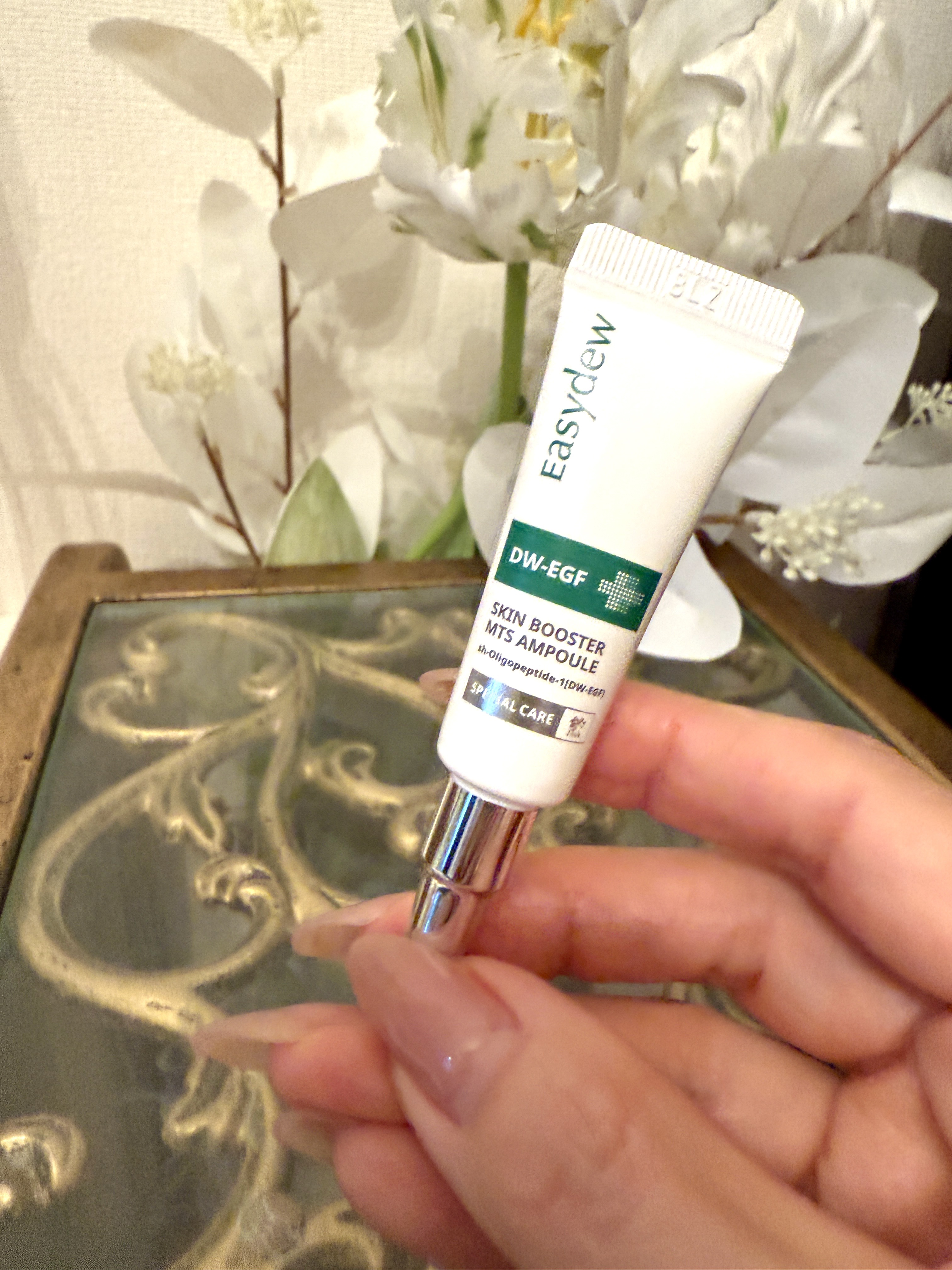 Easydew 溶けるMTSニードルショットのクチコミ「Easydew
MTSアンプル＋
スキンブースター ヒアルロングロウショットアンプル
ご紹介し.....」（1枚目）