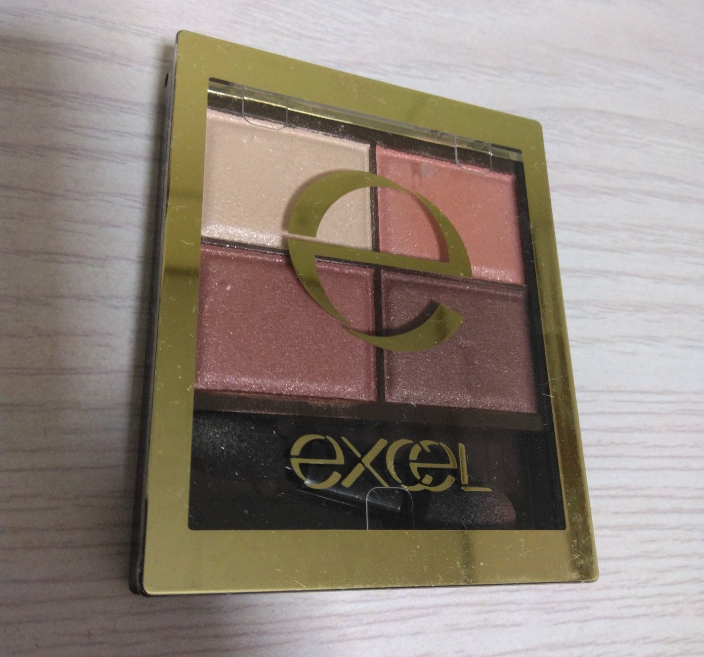 スキニーリッチシャドウ/excel/アイシャドウパレットを使ったクチコミ(1枚目)