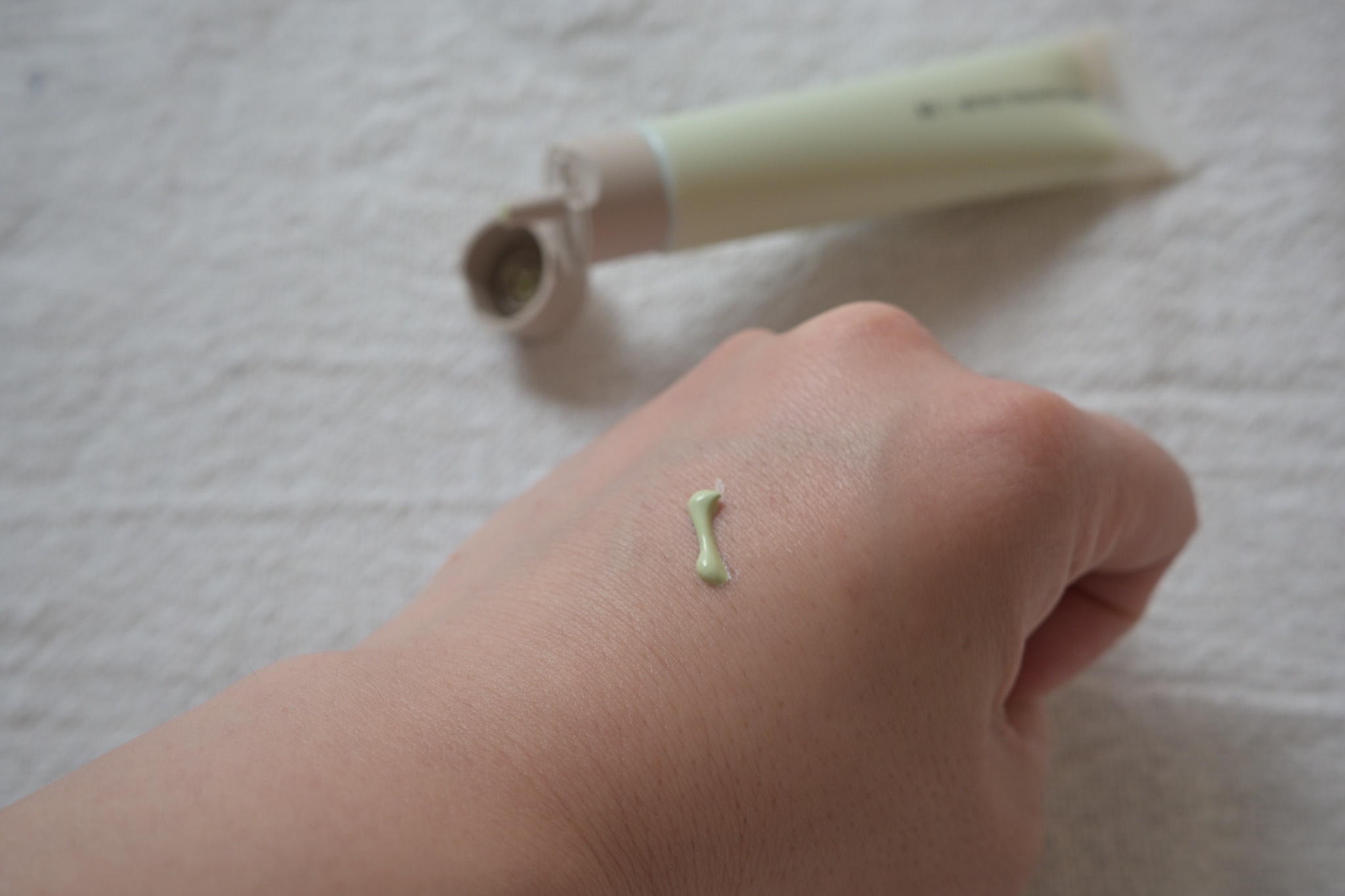 薬用UVベースコントロールカラー/無印良品/化粧下地を使ったクチコミ（2枚目）