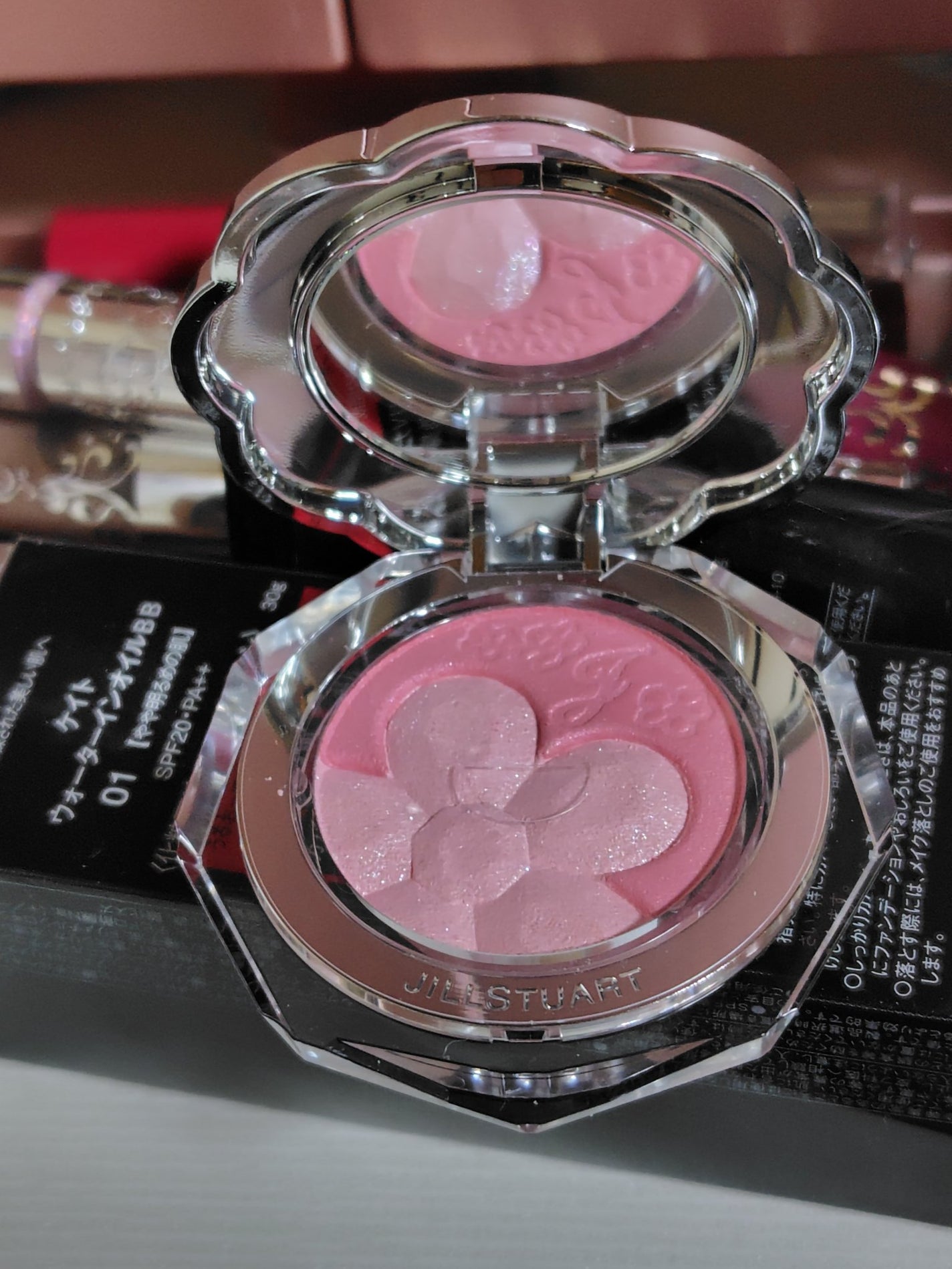 ジルスチュアート クリスタルブルーム ペタルクチュールアイズ デュオ/JILL STUART/アイシャドウパレットを使ったクチコミ(1枚目)