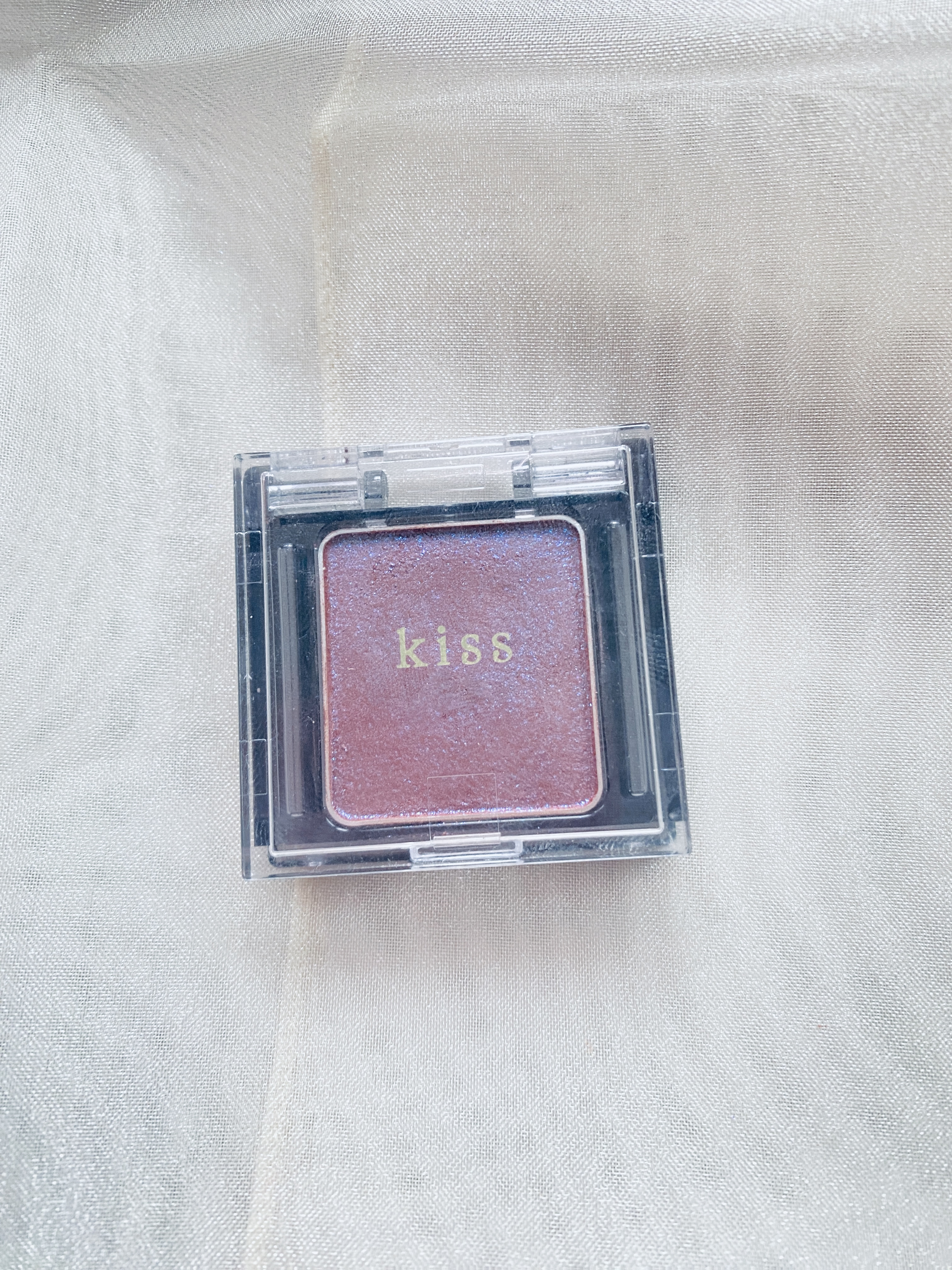  シアー グリッターアイズ/KiSS/単色アイシャドウを使ったクチコミ（3枚目）