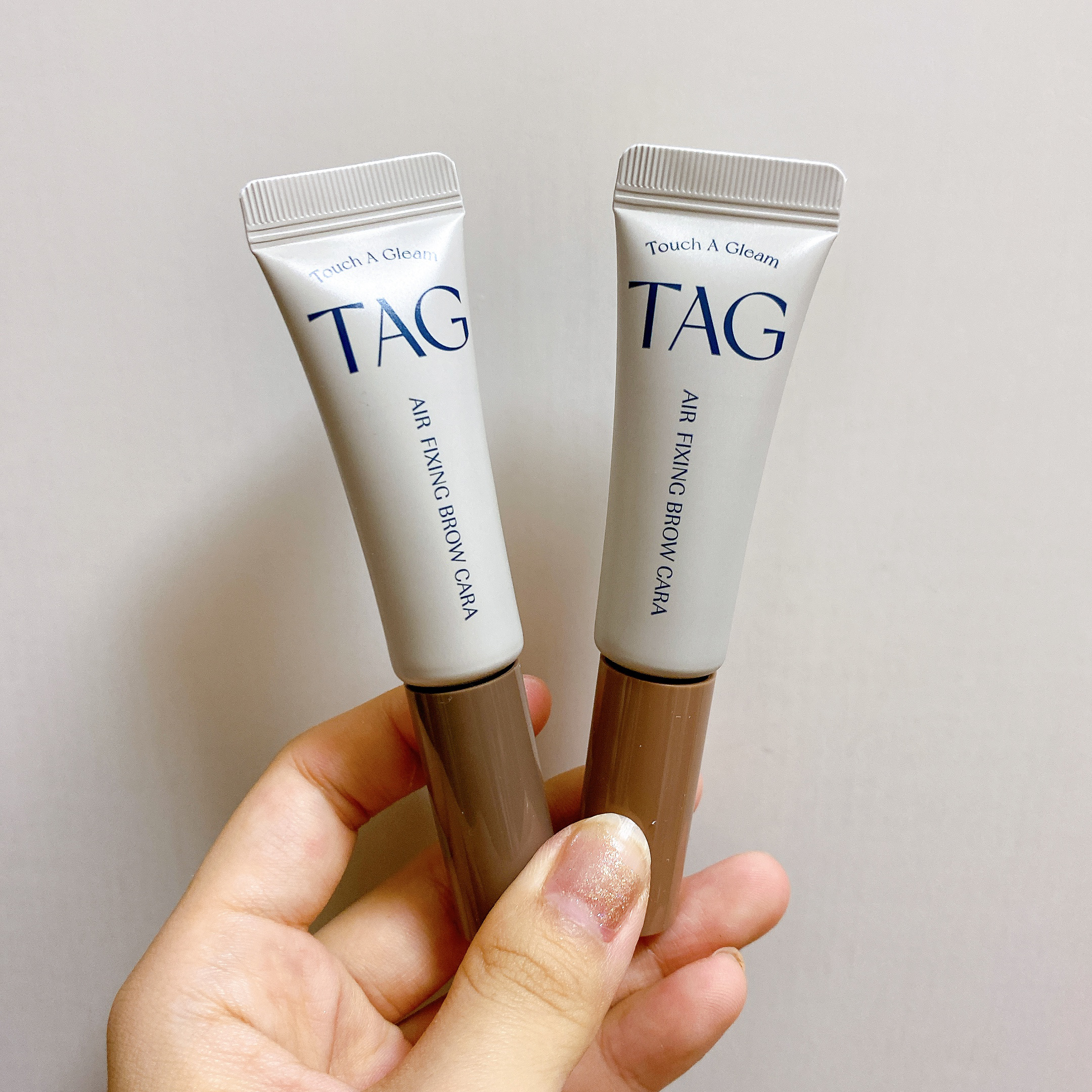 エアフィクシングブロウカラー/TAG/眉マスカラを使ったクチコミ（1枚目）