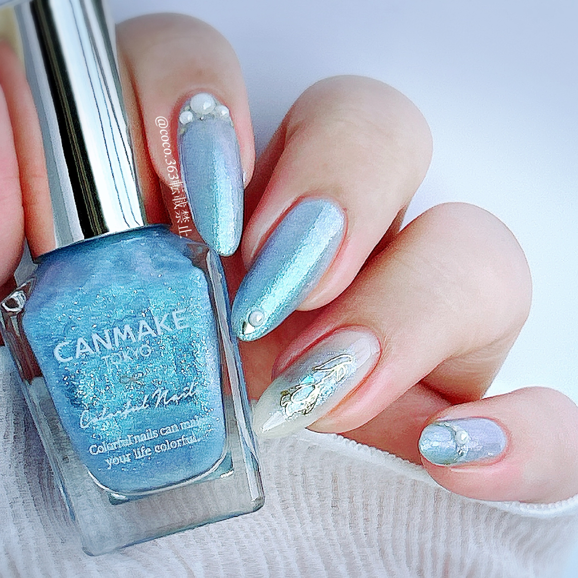 カラフルネイルズ/キャンメイク/マニキュアを使ったクチコミ（3枚目）