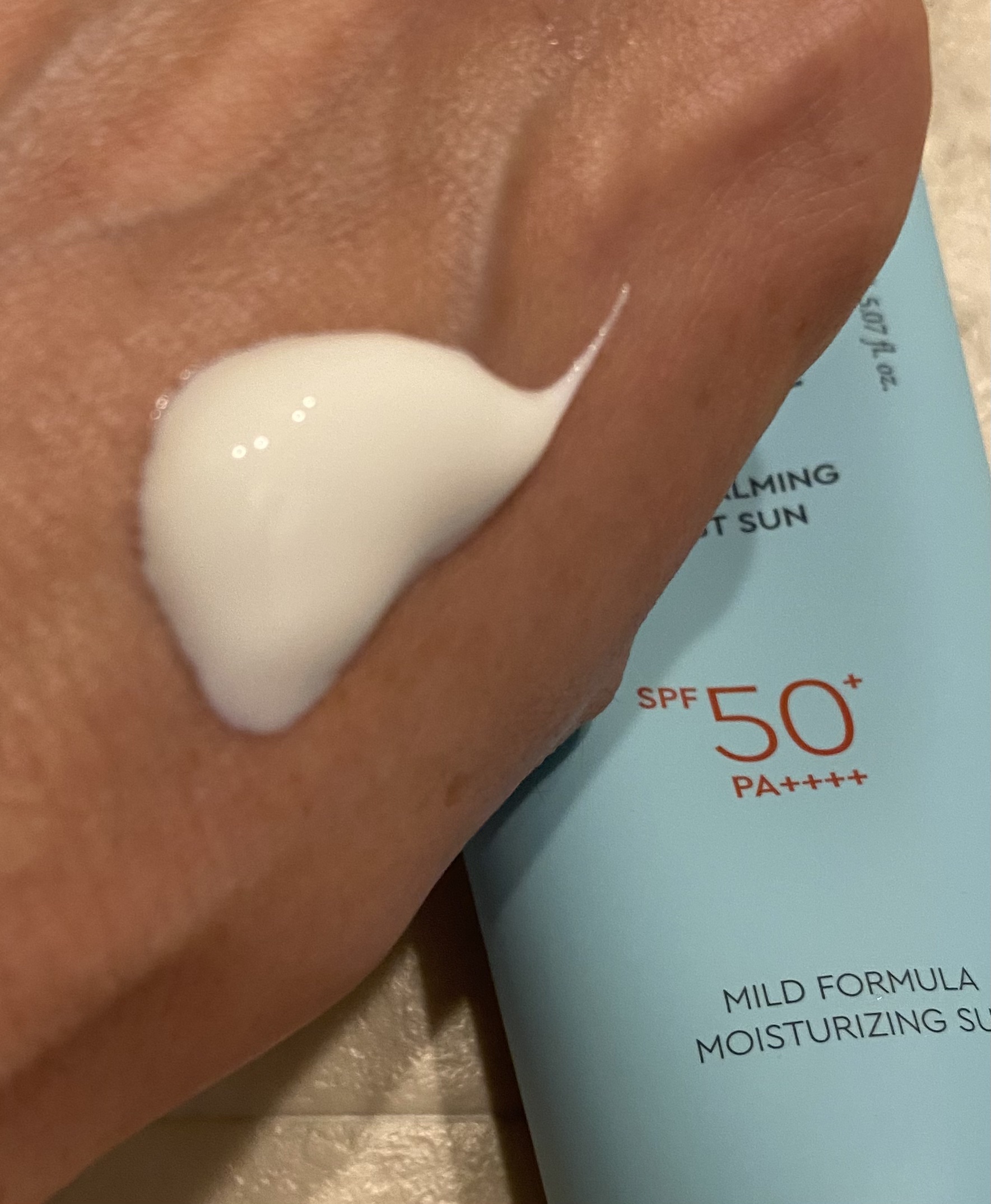 アーバン シェード クールカーミング 水分サン/DEWYTREE/日焼け止め・UVケアを使ったクチコミ（2枚目）