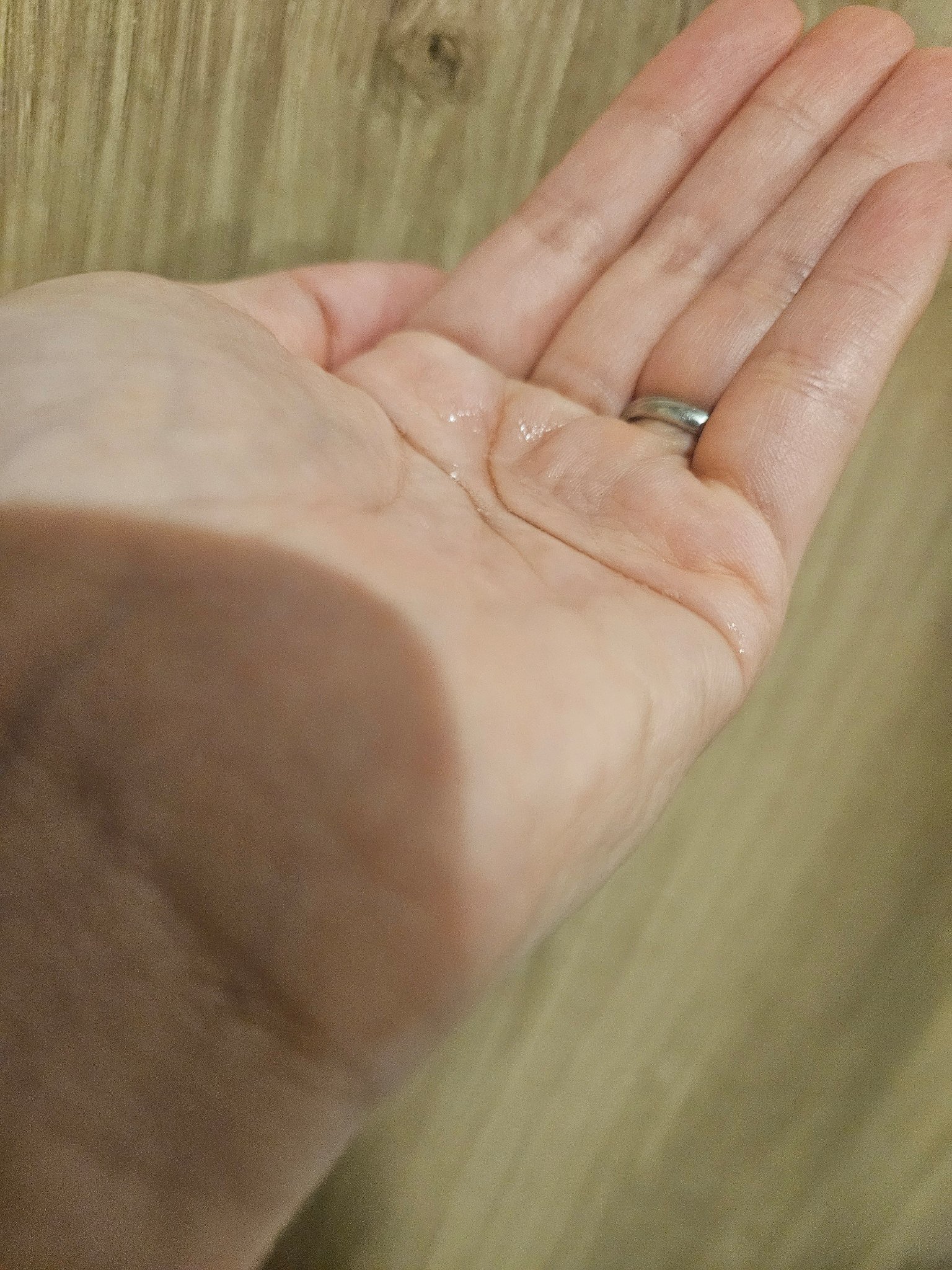 SILKY OIL SERUM/CULRY SHYLL/ヘアオイルを使ったクチコミ（2枚目）