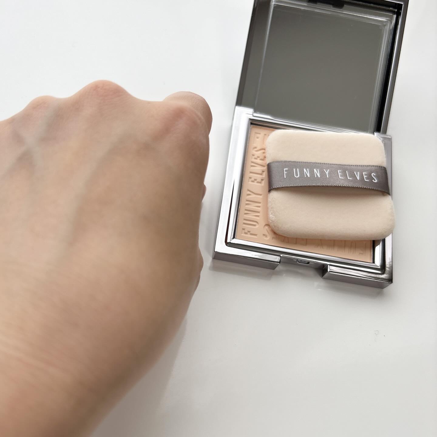 ソフトマットプレストパウダー/FUNNY ELVES方里/プレストパウダーを使ったクチコミ（3枚目）