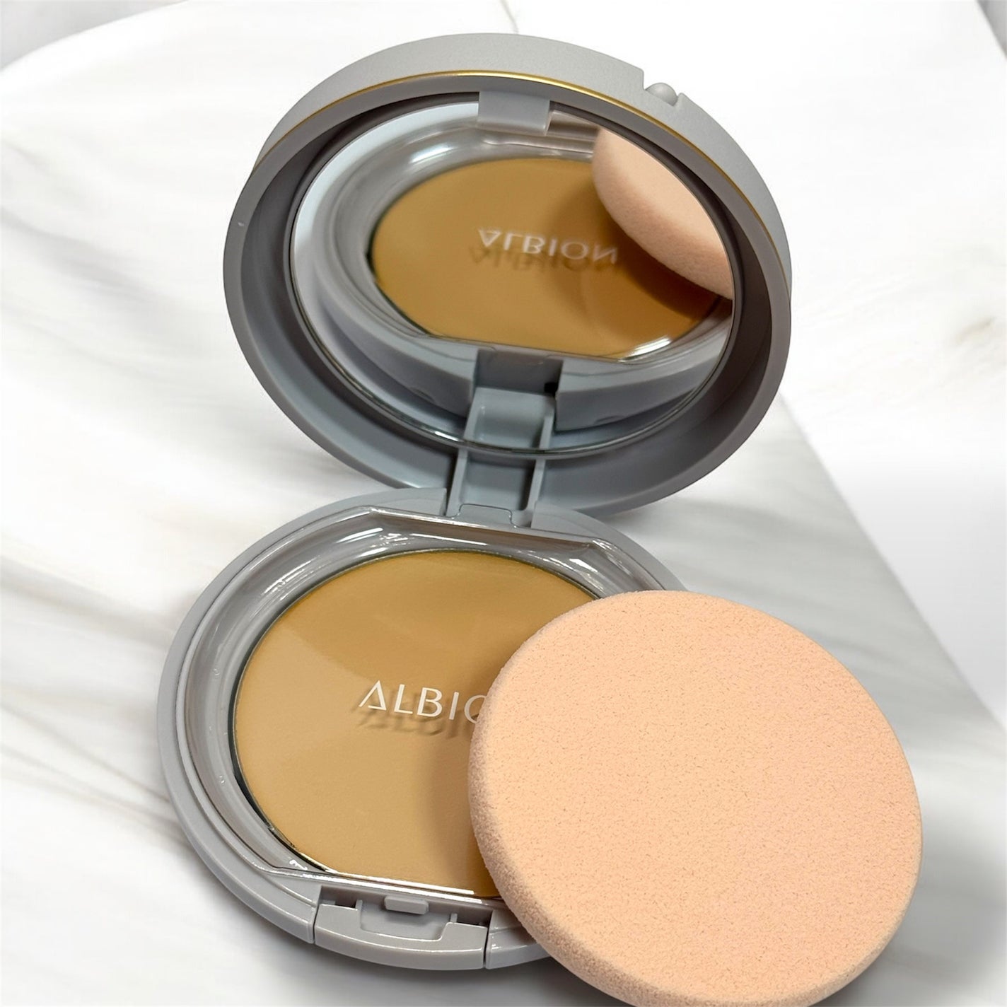 アルビオンスタジオ タフウェア ソリッド/ALBION/クリーム・エマルジョンファンデーションを使ったクチコミ(9枚目)