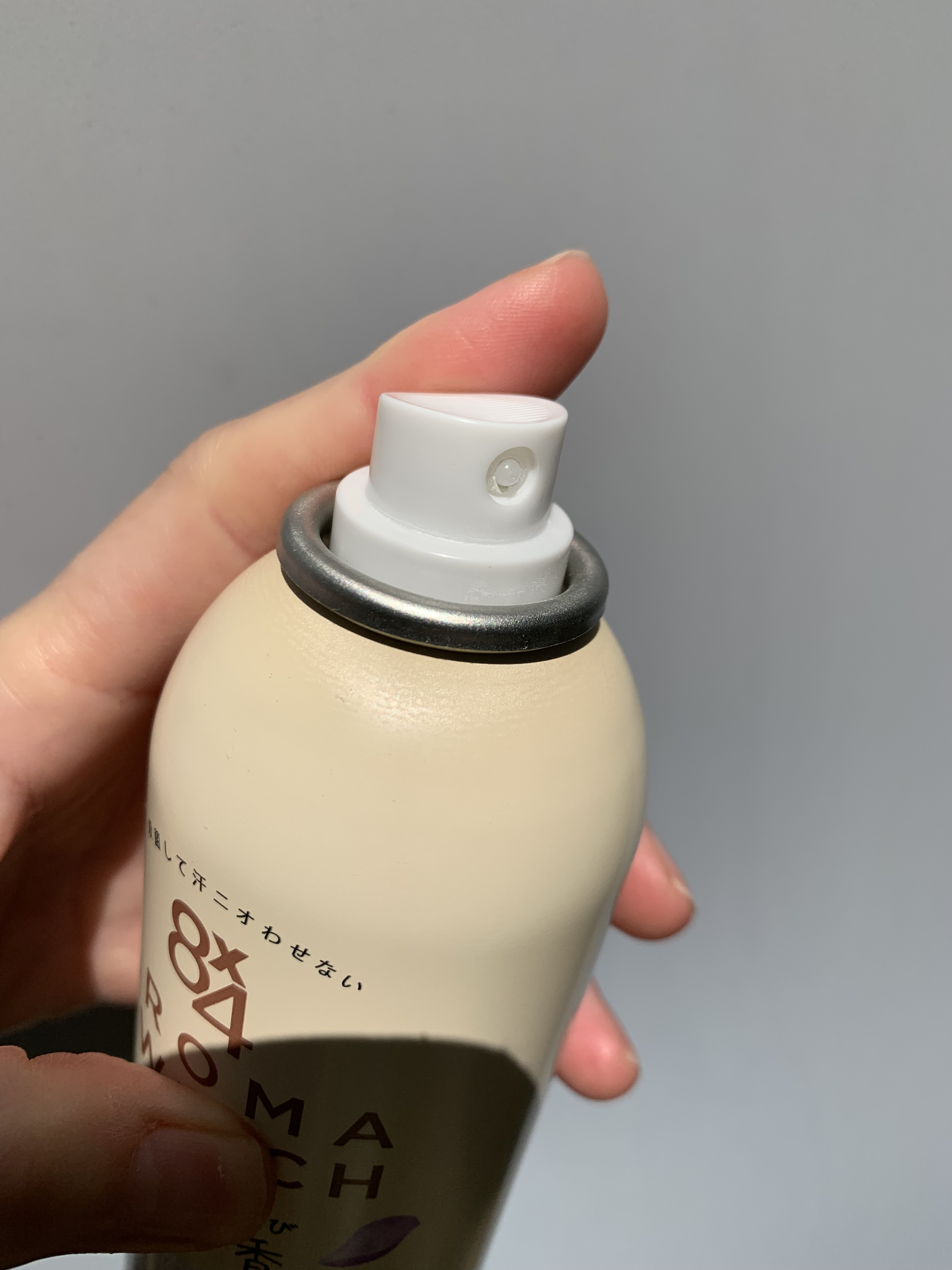 8x4 アロマスイッチ スプレー マンハッタンリネンの香り/８ｘ４/デオドラント・制汗剤を使ったクチコミ（2枚目）