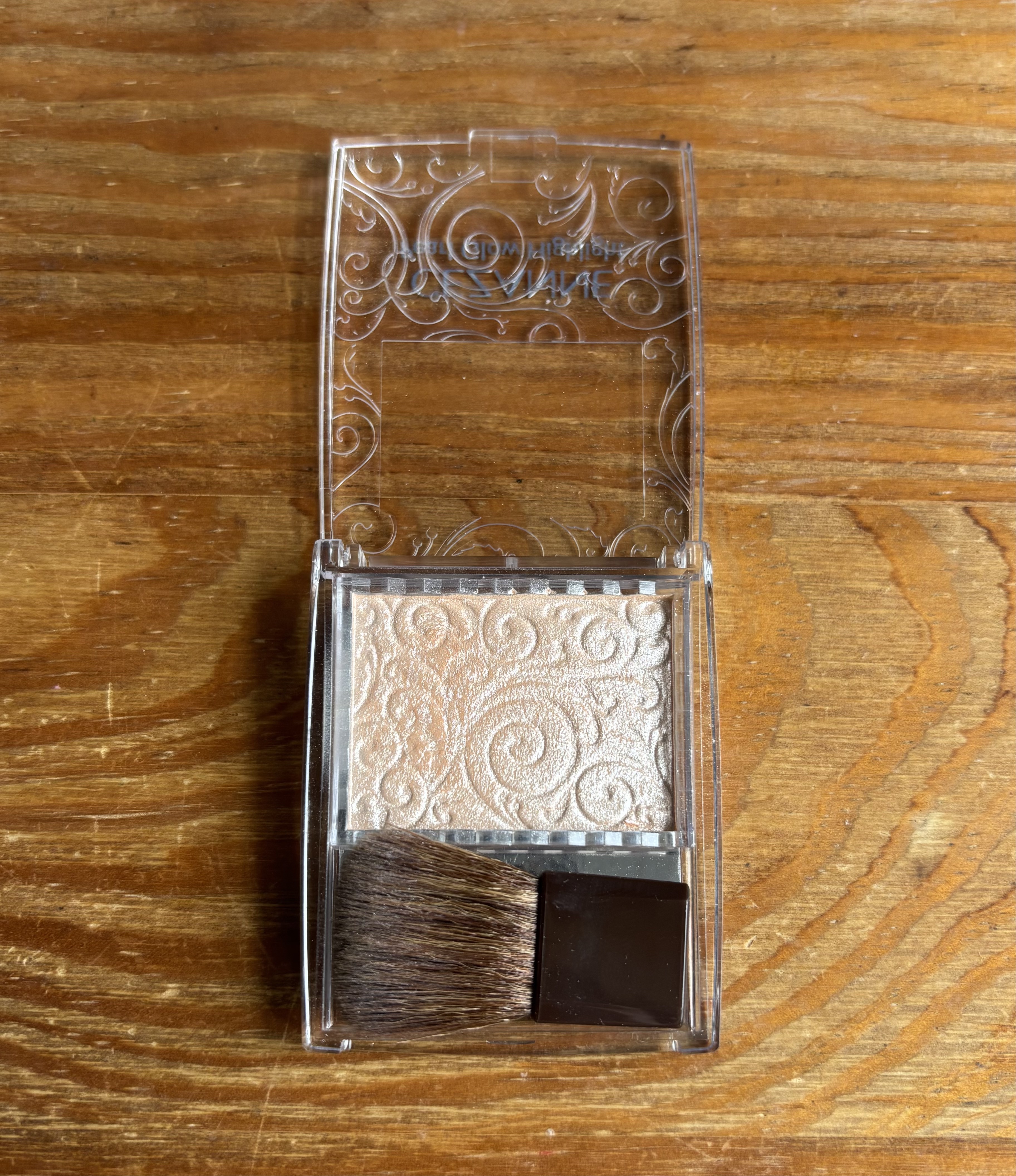 パールグロウハイライト/CEZANNE/パウダーハイライトを使ったクチコミ（2枚目）