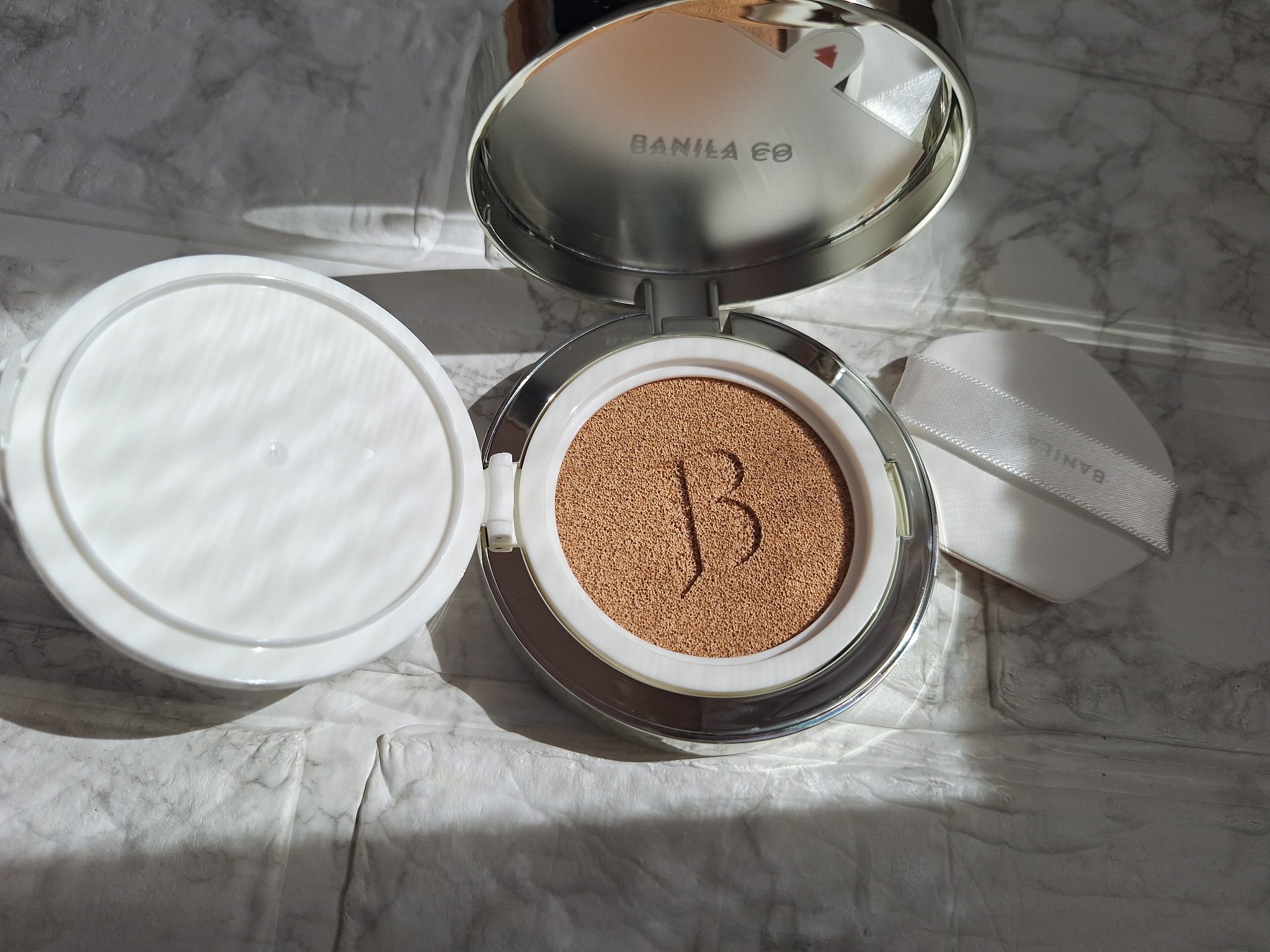 カバーリシャス アルティメット ホワイトクッション 21 アイボリー/BANILA CO/クッションファンデーションを使ったクチコミ（1枚目）