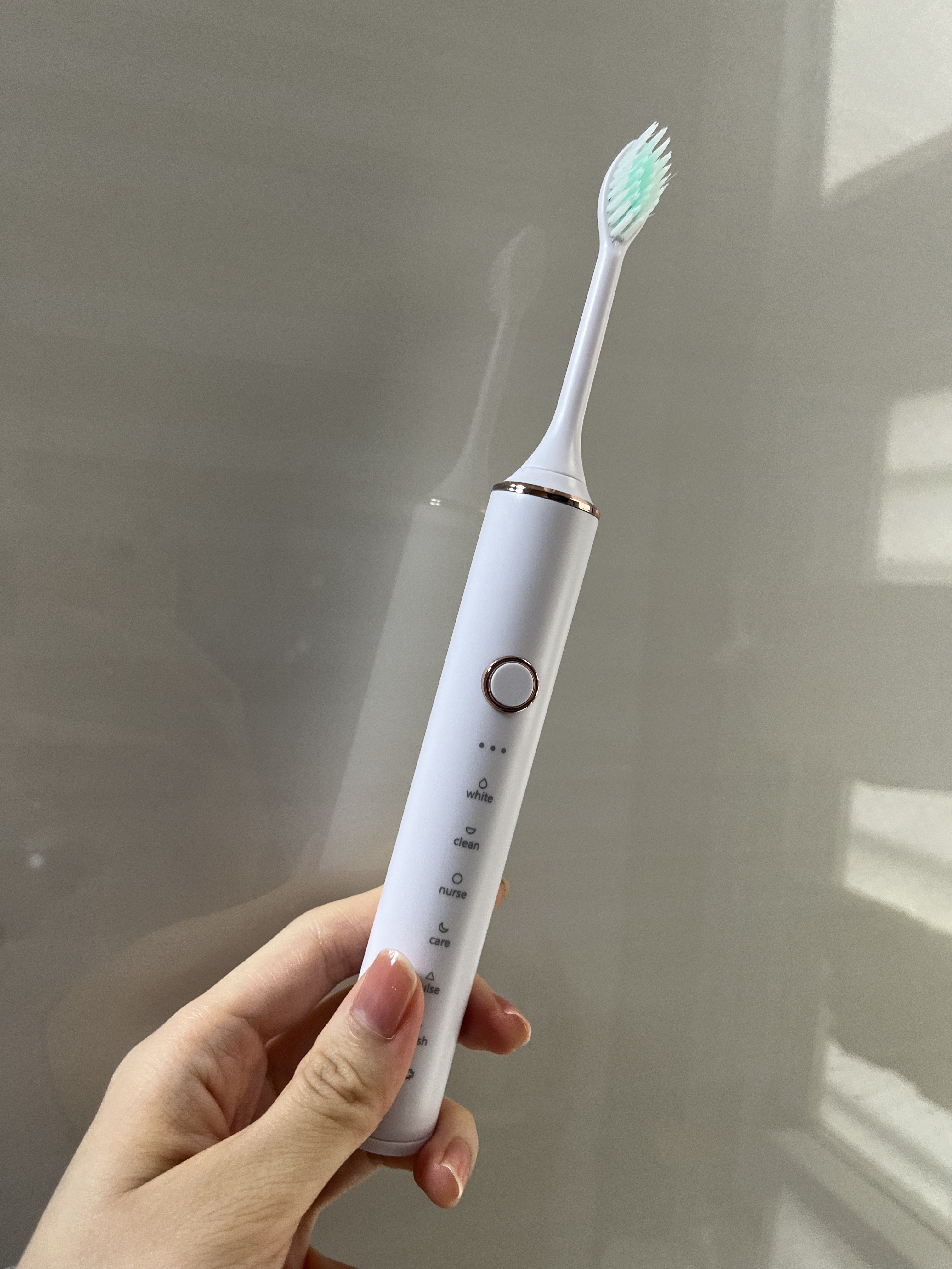 サブスク型電動歯ブラシサービス/デンタリー/電動歯ブラシを使ったクチコミ（1枚目）