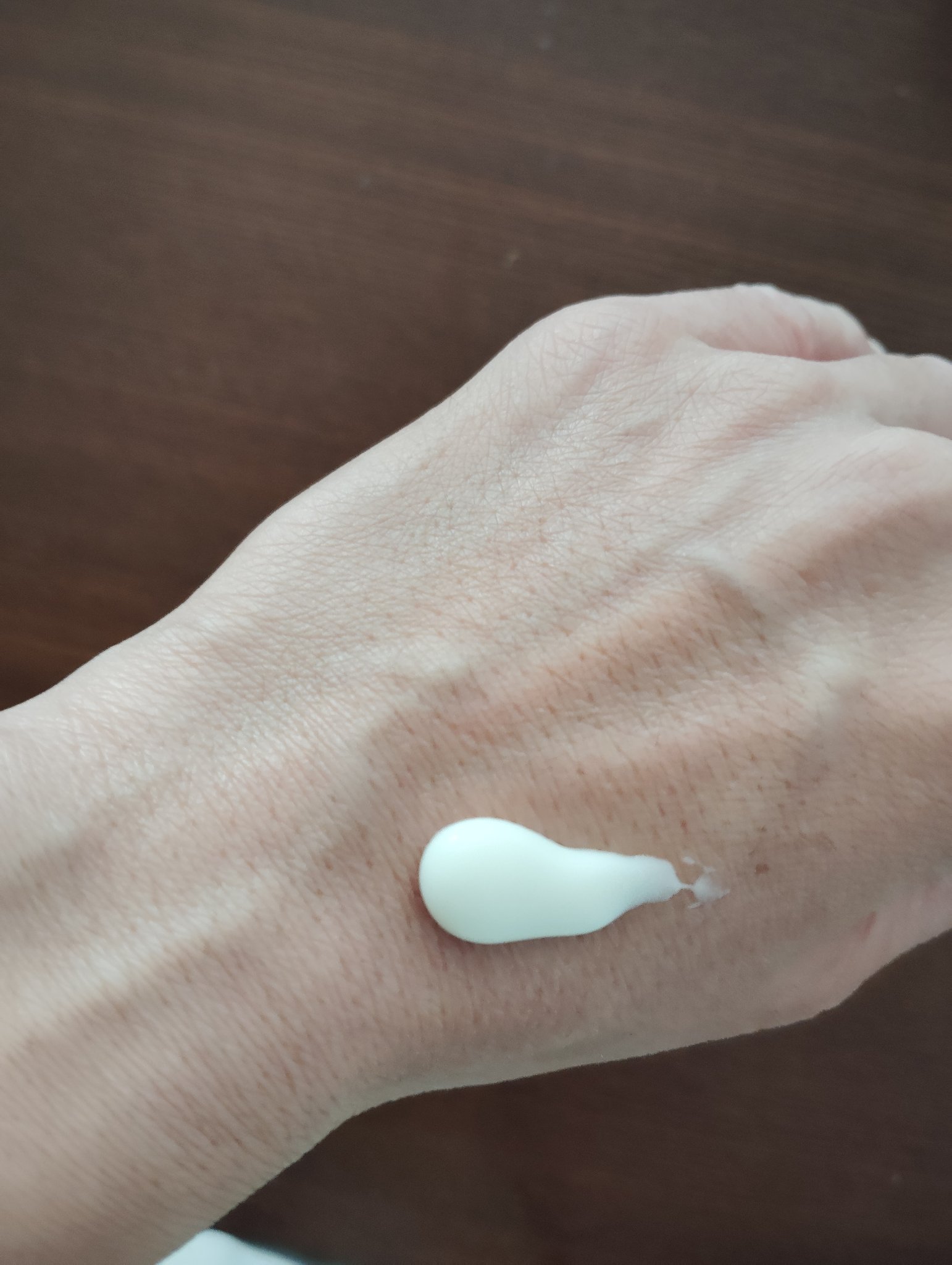 ビオレUV アクアリッチ ウォータリーエッセンス/ビオレ/日焼け止めローションを使ったクチコミ（2枚目）