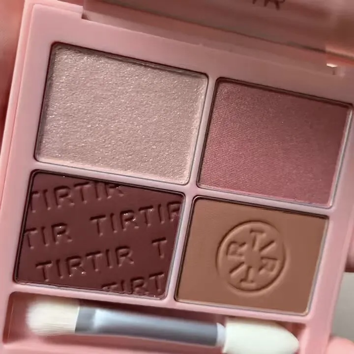 ミルキー メロウ シャドウ/TIRTIR(ティルティル)/アイシャドウパレットを使ったクチコミ（2枚目）