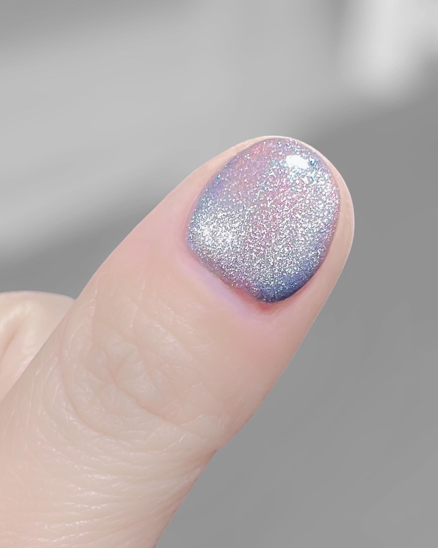 HOMEI ウィークリージェル MG16 Dayspring Magnet 蒼天の朝/HOMEI/ジェルネイルを使ったクチコミ（2枚目）