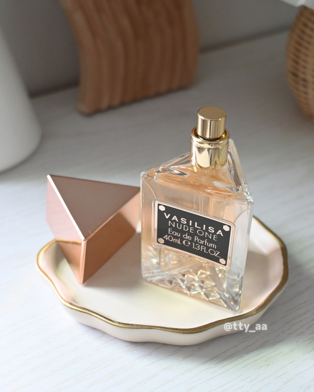 ヌード ワン オードパルファム/ヴァシリーサ/香水(レディース)を使ったクチコミ（3枚目）