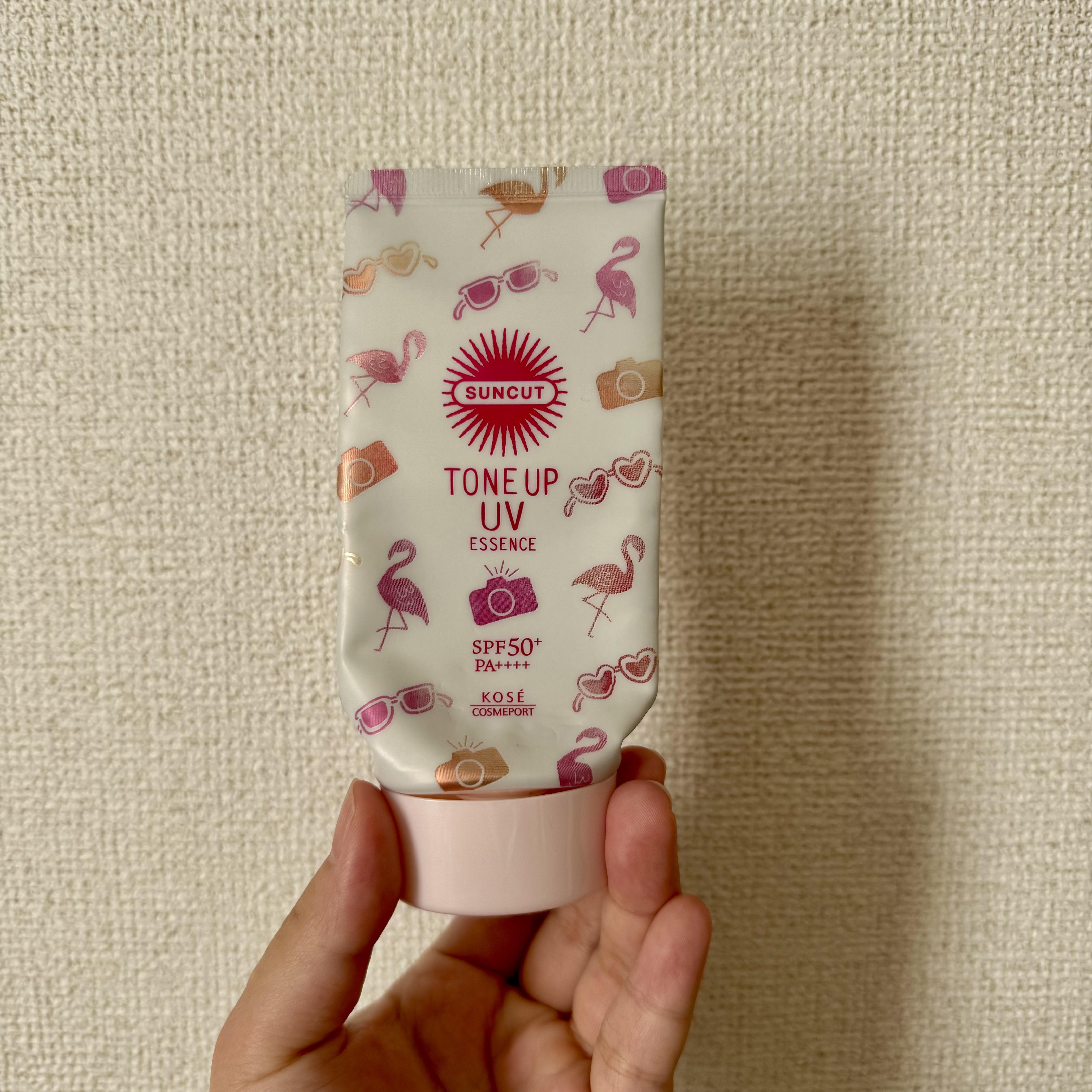 トーンアップUV エッセンス ピンクフラミンゴ/サンカット®/日焼け止めローションを使ったクチコミ（1枚目）