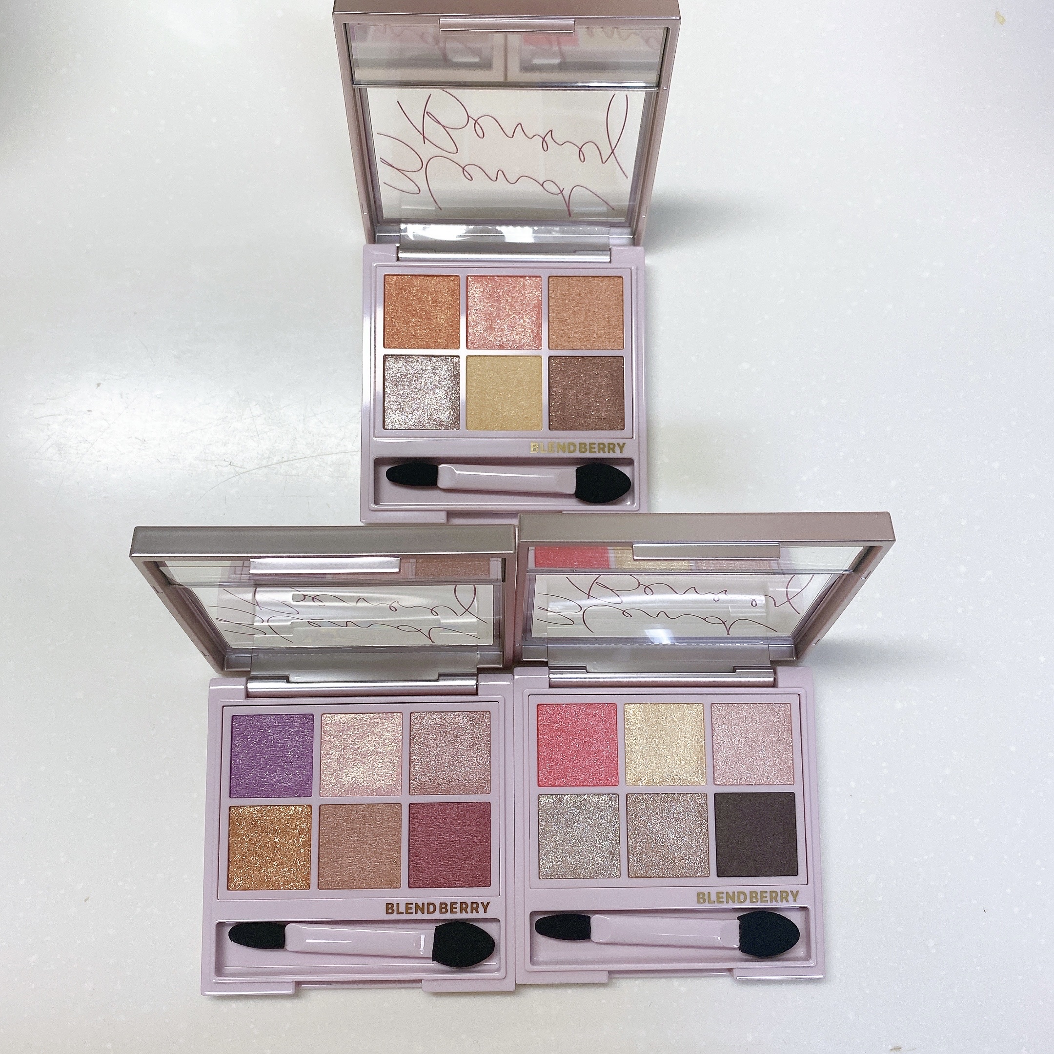 オーラクリエイション/BLEND BERRY/アイシャドウパレットを使ったクチコミ（2枚目）