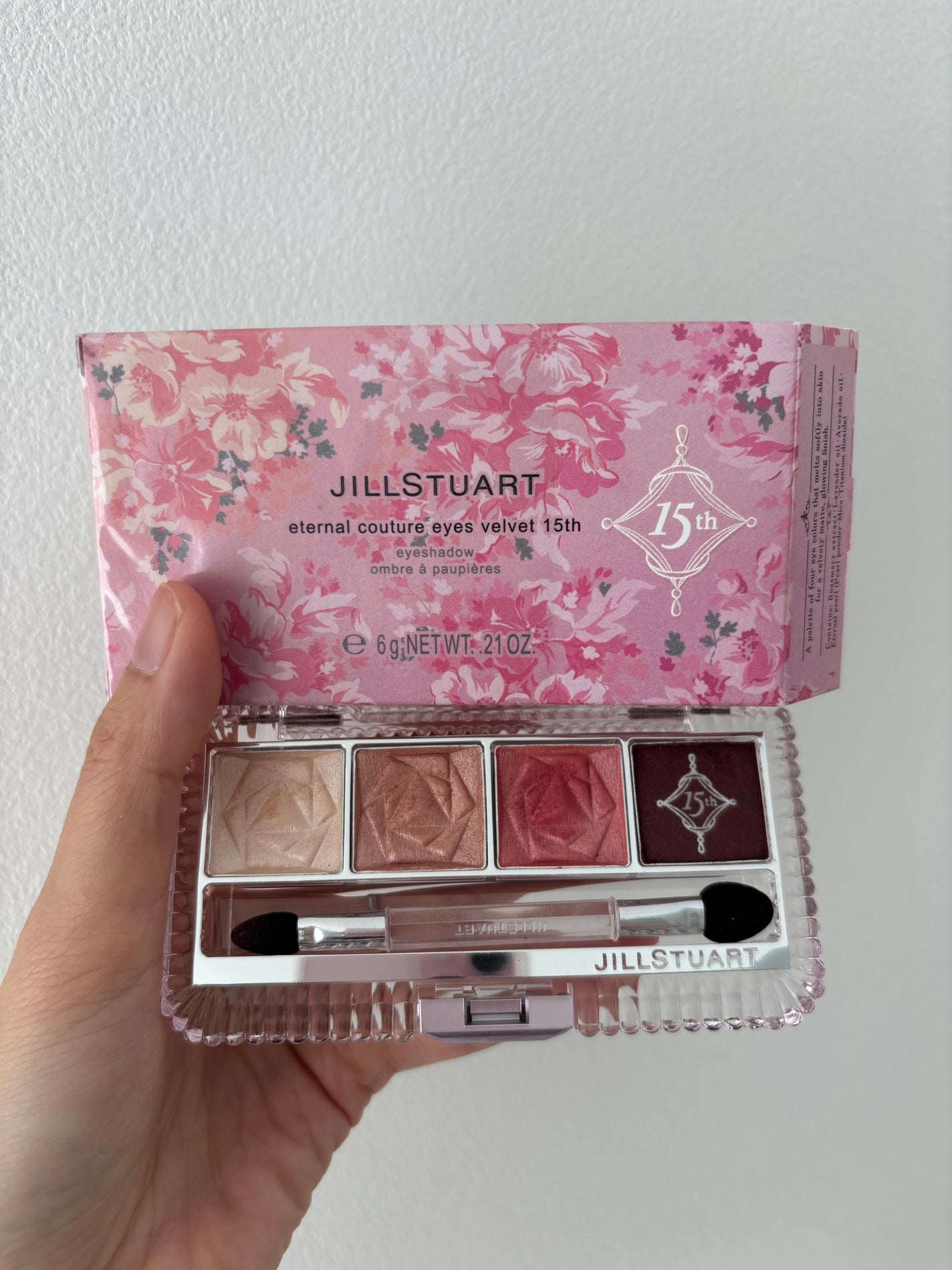 エターナルクチュール アイズ ベルベット/JILL STUART/アイシャドウパレットを使ったクチコミ(1枚目)