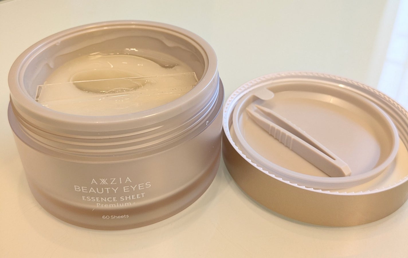 ビューティーアイズ エッセンスシート プレミアム プラス/AXXZIA/アイケア・アイクリームを使ったクチコミ(1枚目)
