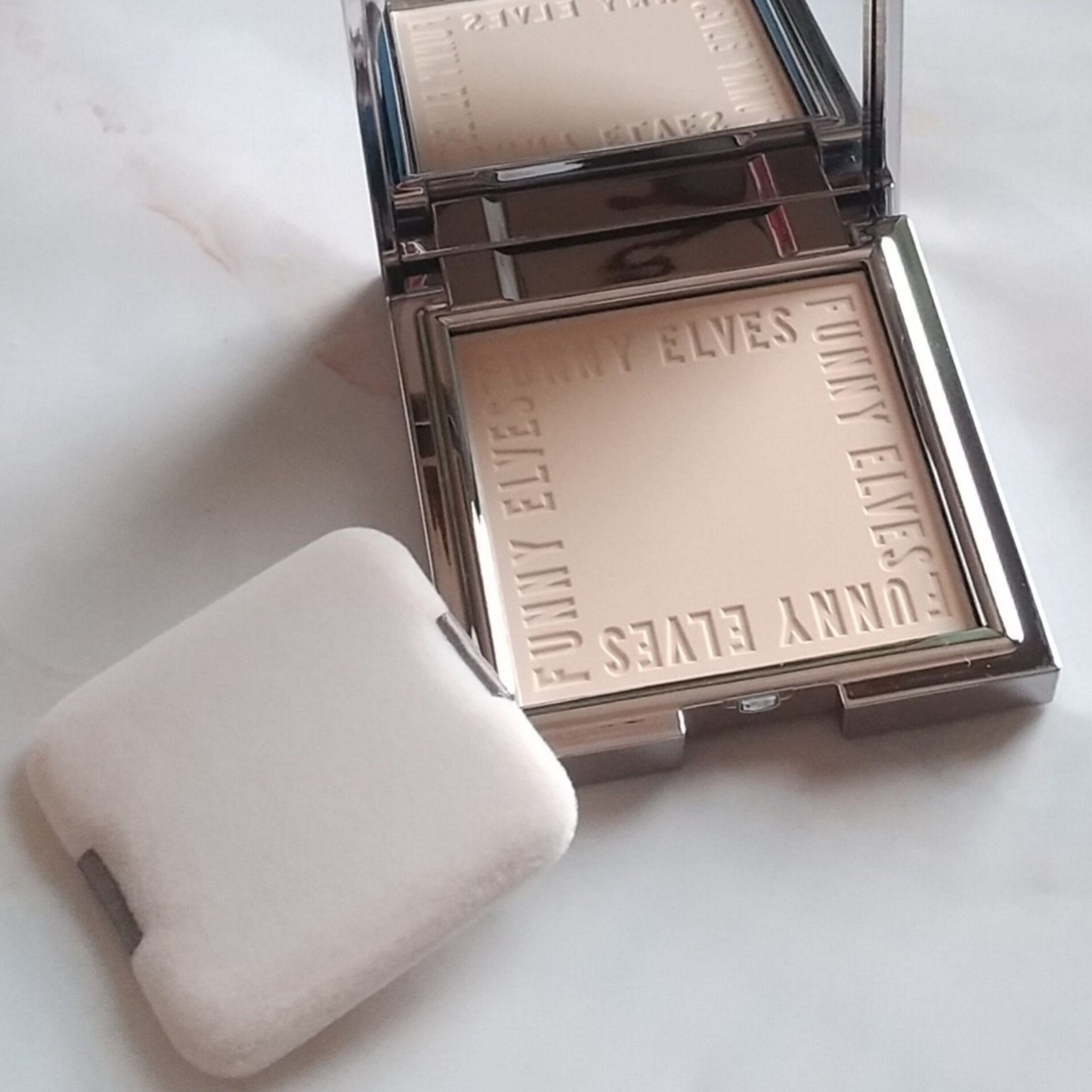 ソフトマットプレストパウダー/FUNNY ELVES方里/プレストパウダーを使ったクチコミ（2枚目）