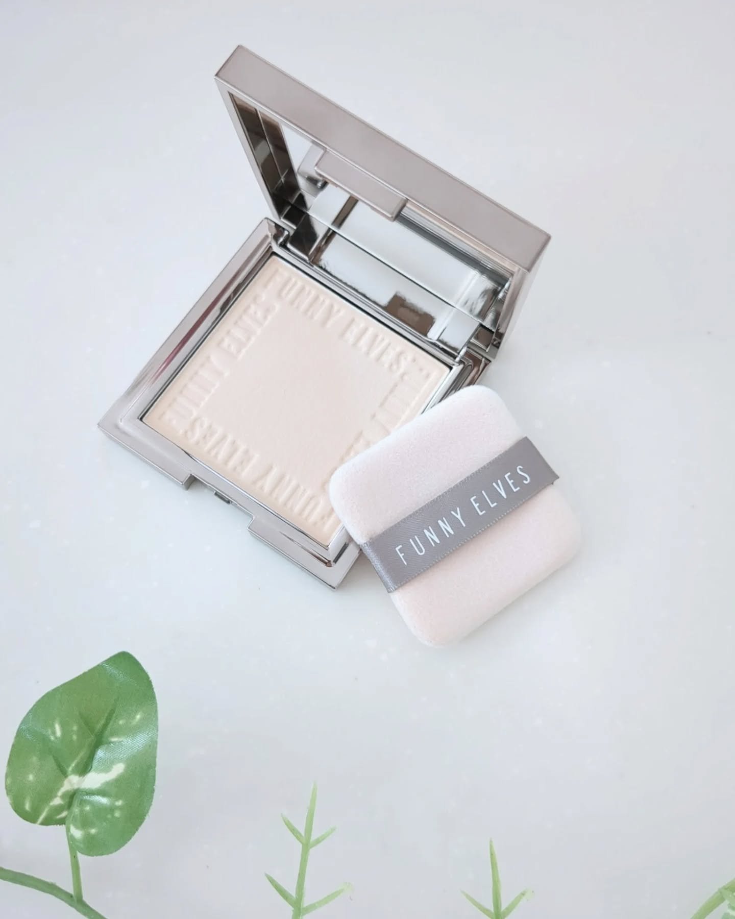 ソフトマットプレストパウダー/FUNNY ELVES方里/プレストパウダーを使ったクチコミ（2枚目）