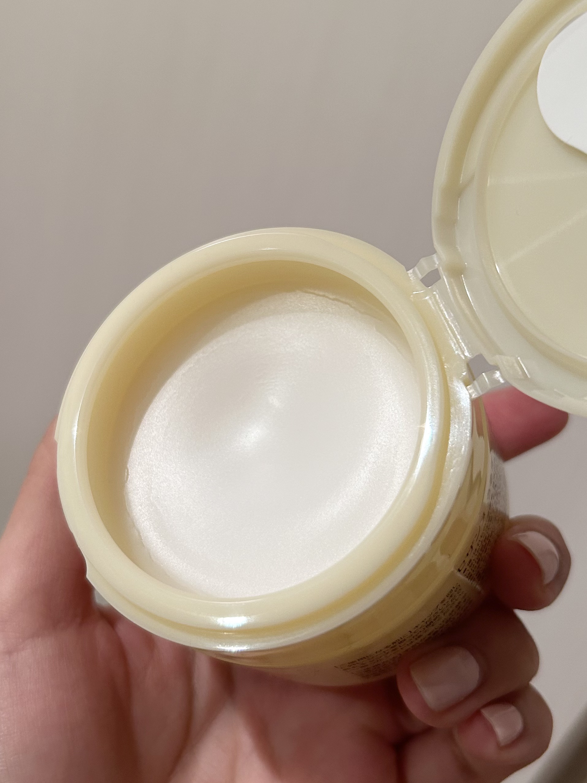 うるオフクレンジングバーム/CEZANNE/クレンジングバームを使ったクチコミ（2枚目）