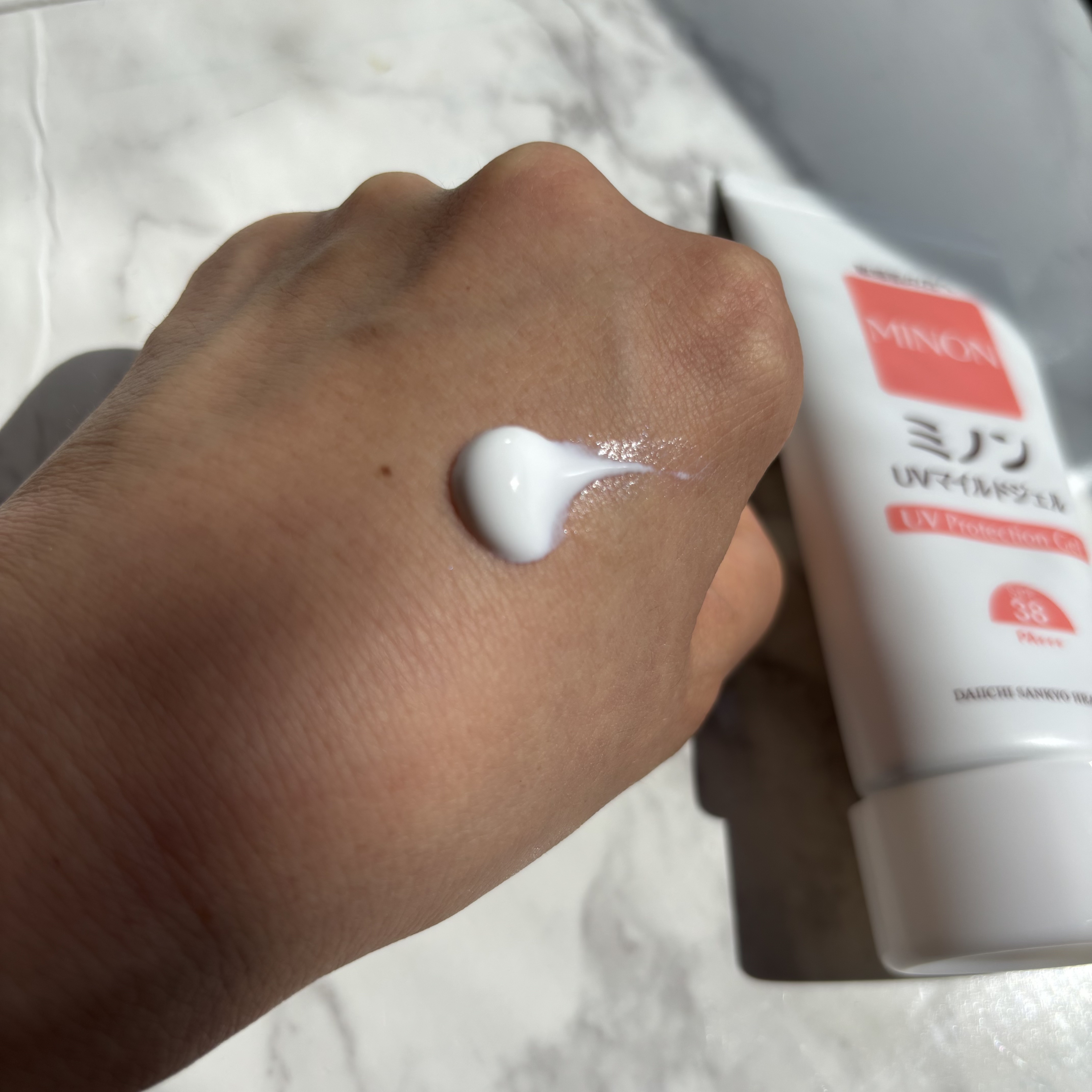 ミノンUVマイルドジェル/ミノン/日焼け止めジェルを使ったクチコミ（2枚目）