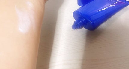 クリアウェルネス UVエッセンスジェル/雪肌精/日焼け止めジェルを使ったクチコミ(3枚目)