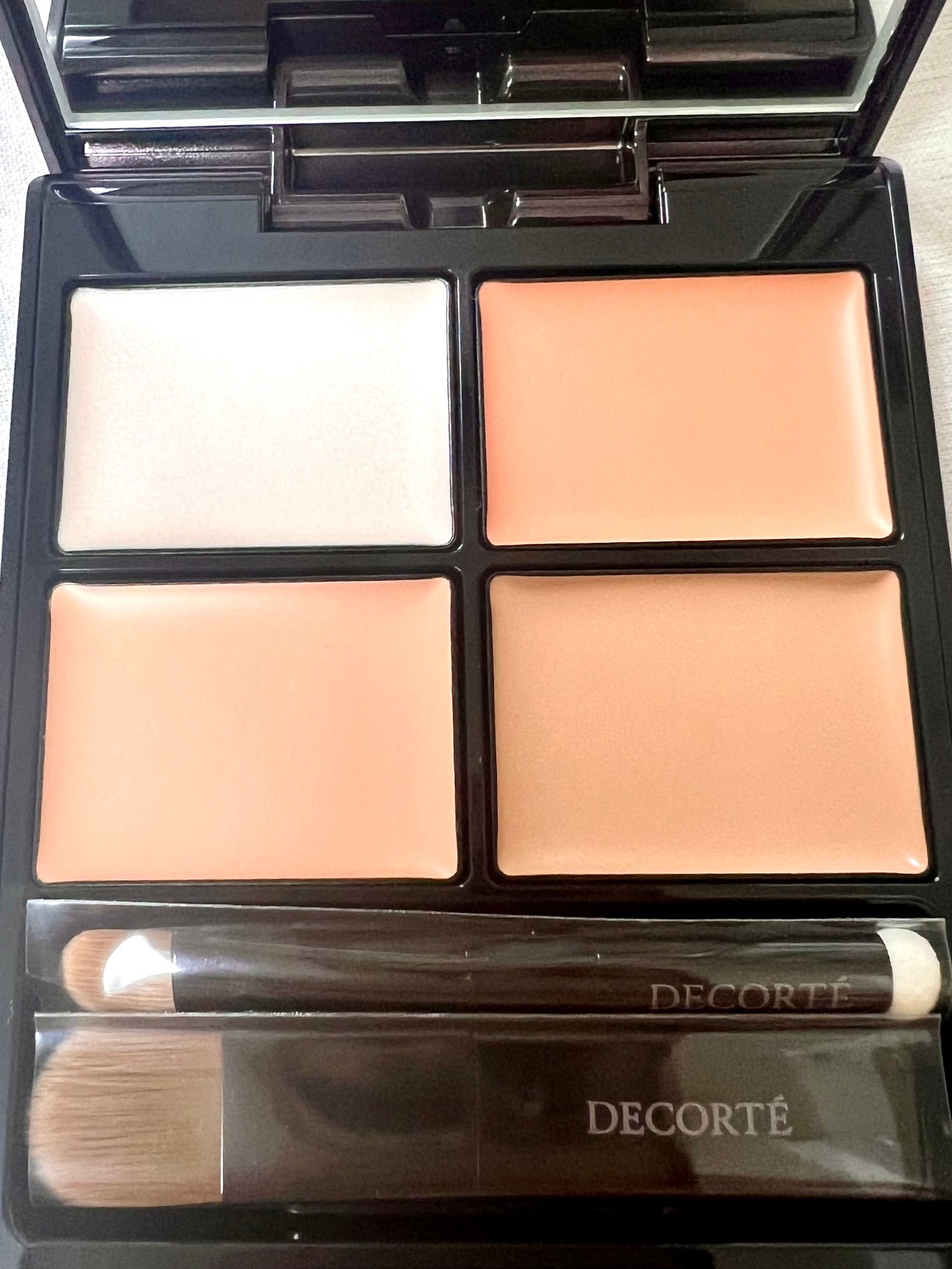 トーンパーフェクティング パレット/DECORTÉ/パレットコンシーラーを使ったクチコミ(2枚目)