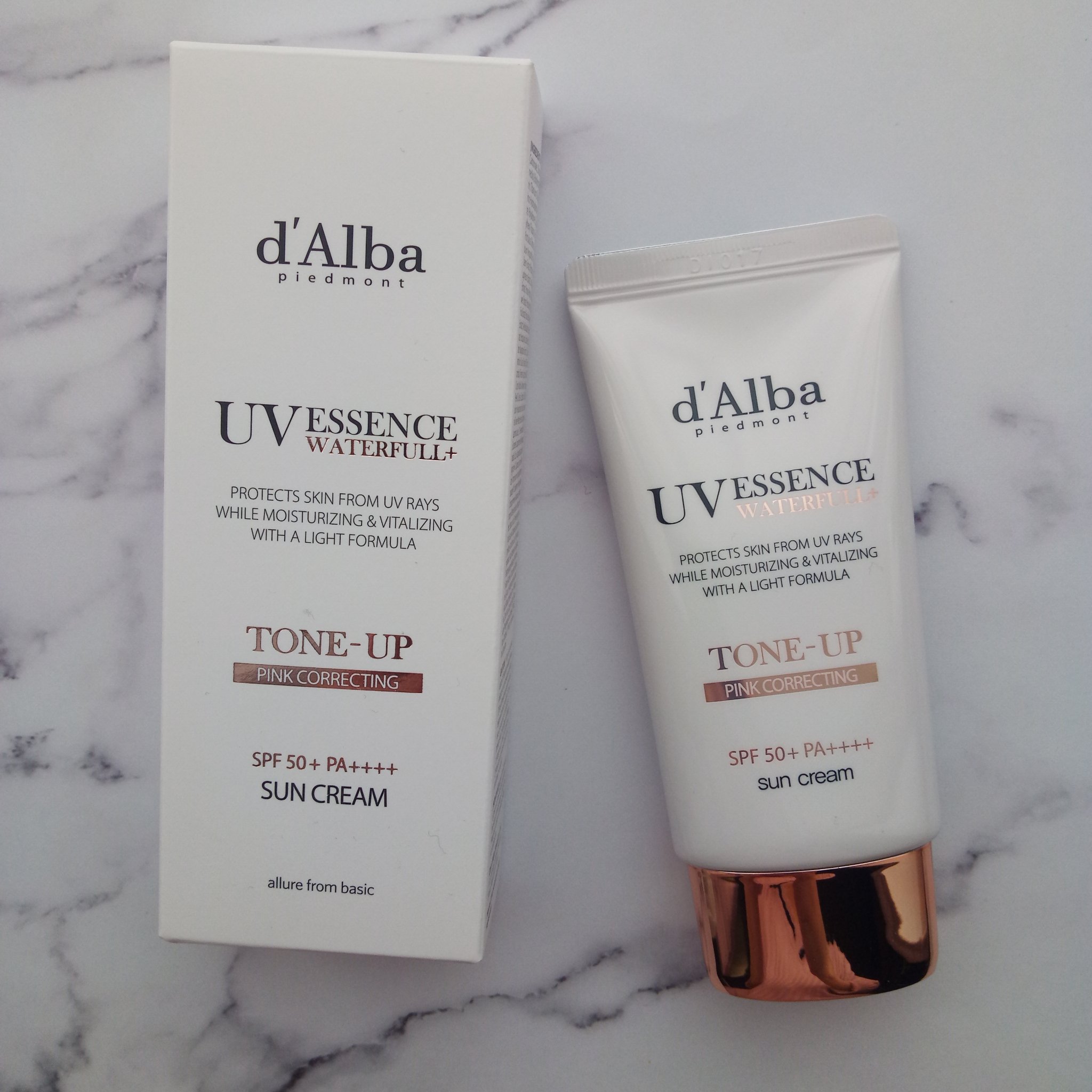 ウォータフルトーンアップサンクリーム/ダルバ/日焼け止めクリームを使ったクチコミ（1枚目）