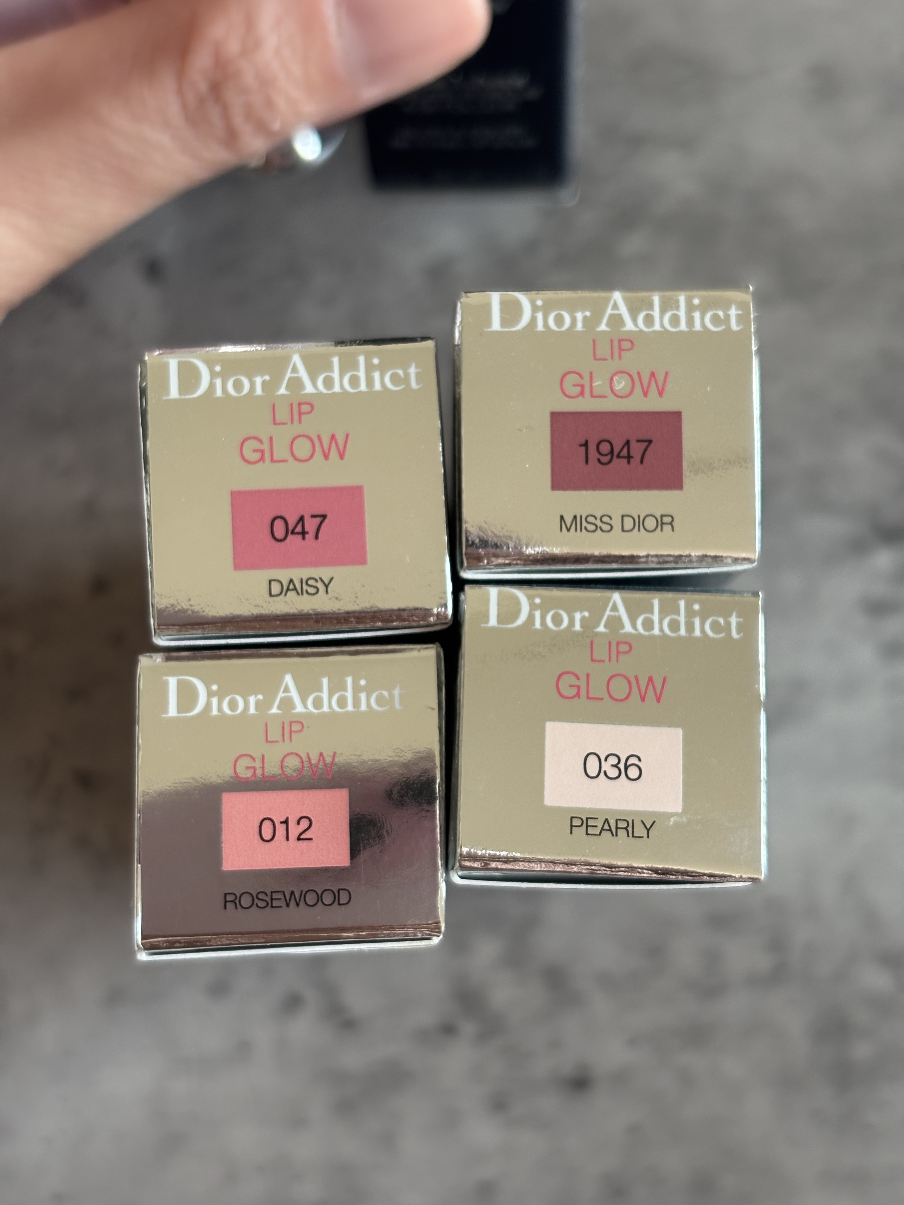 ディオール アディクト リップ グロウ 036 パーリー/Dior/リップバームを使ったクチコミ（3枚目）