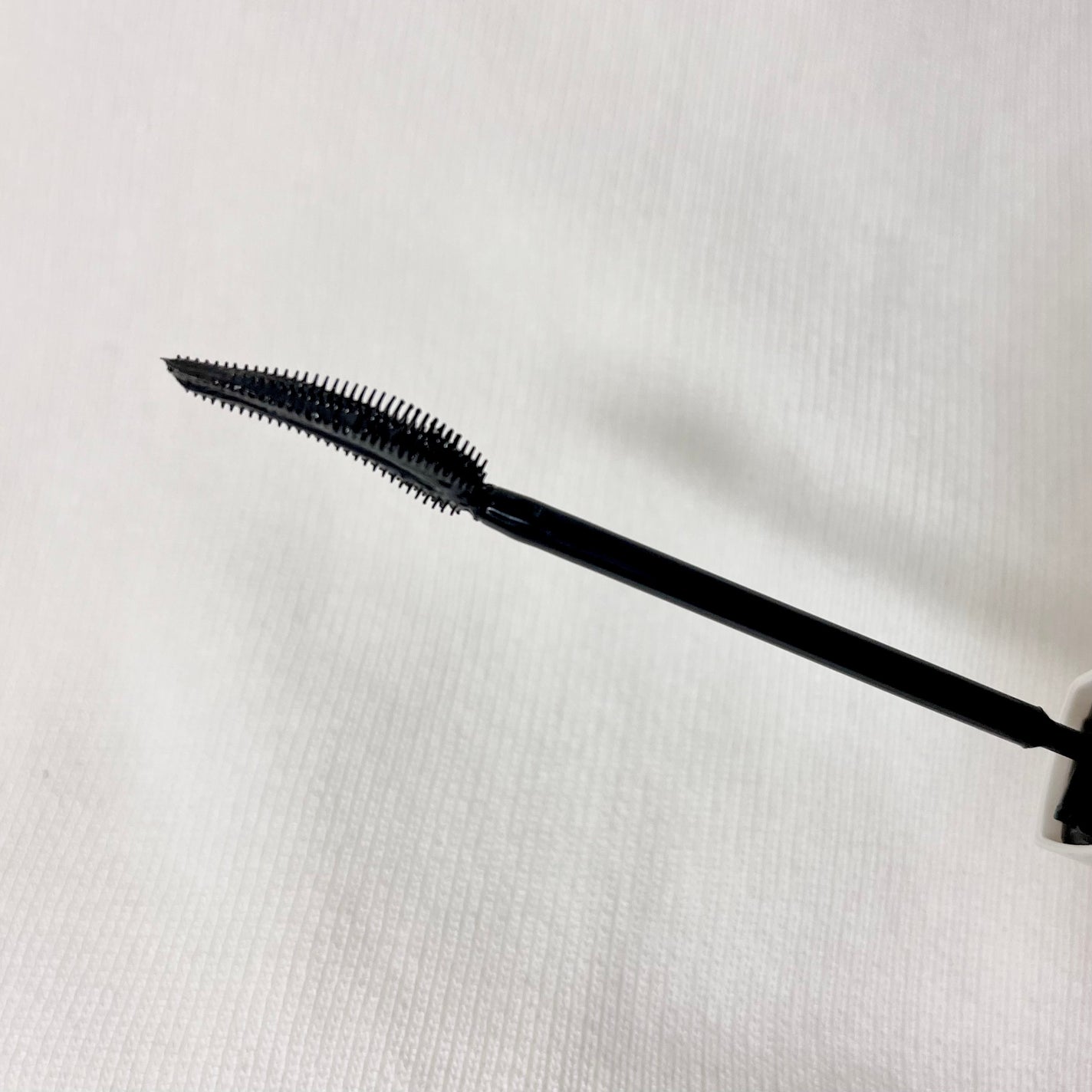 ラッシュニスタ プライマー/MAYBELLINE NEW YORK/マスカラ下地を使ったクチコミ(2枚目)