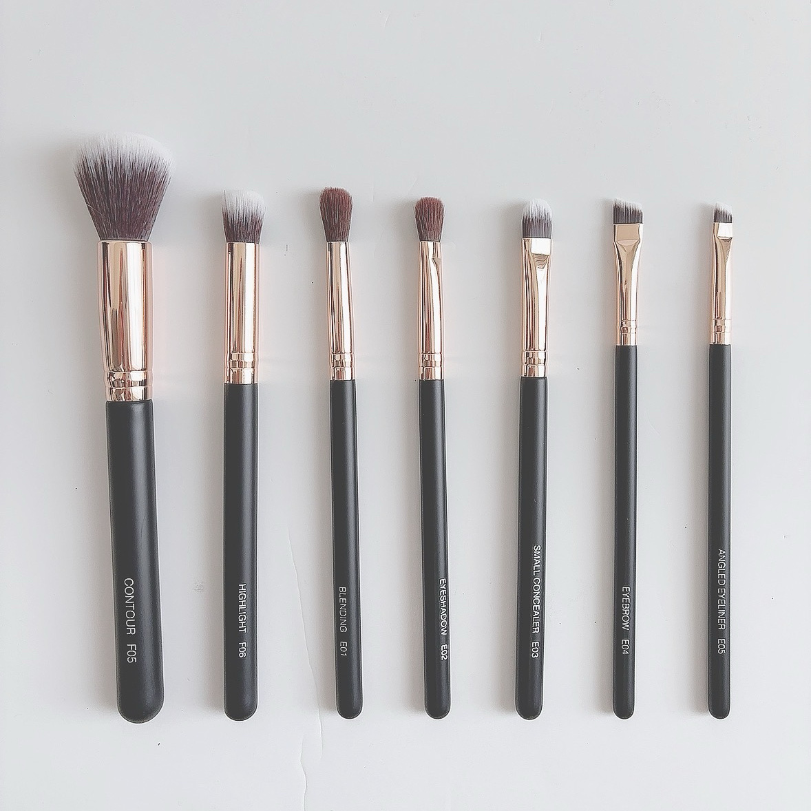 貴族のゴールド メイクブラシ11本セット 化粧ポーチ付き/SIXPLUS/メイクブラシを使ったクチコミ（3枚目）