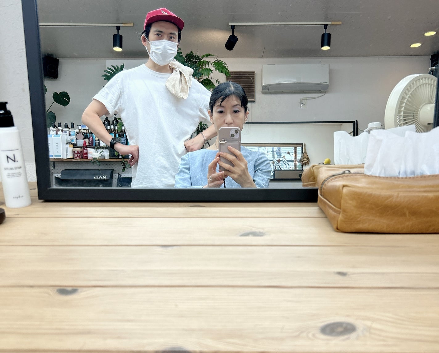 ひふみレイキ💫フォロバ♾️ on LIPS 「アラカン女子🔥クセ強ボンバーヘアからの〜💋若見え❣️ビフォーア..」(2枚目)