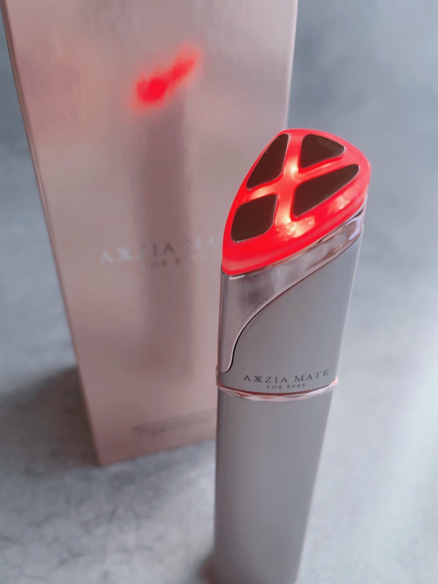 アクシージア メイト フォーアイズ/AXXZIA/美顔器・マッサージを使ったクチコミ(8枚目)