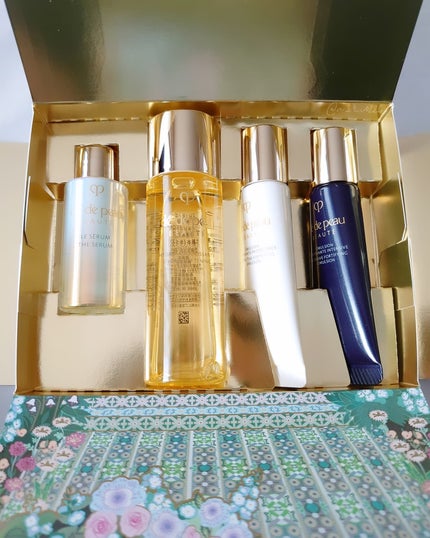 Rei on LIPS 「☆スキンケアクレ・ド・ポーボーテ【コフレラディユースティルロコ..」(6枚目)