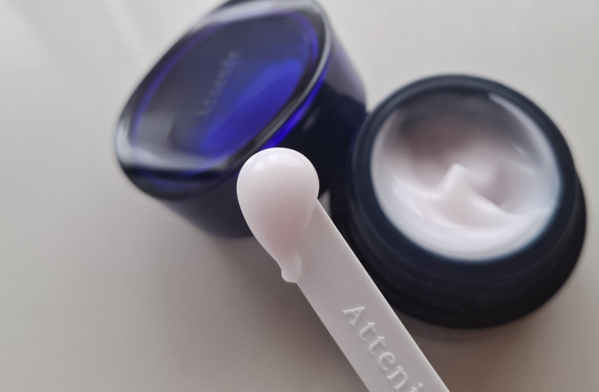 アテニア ミッドナイトモイスチャライザー/アテニア/フェイスクリームを使ったクチコミ（2枚目）