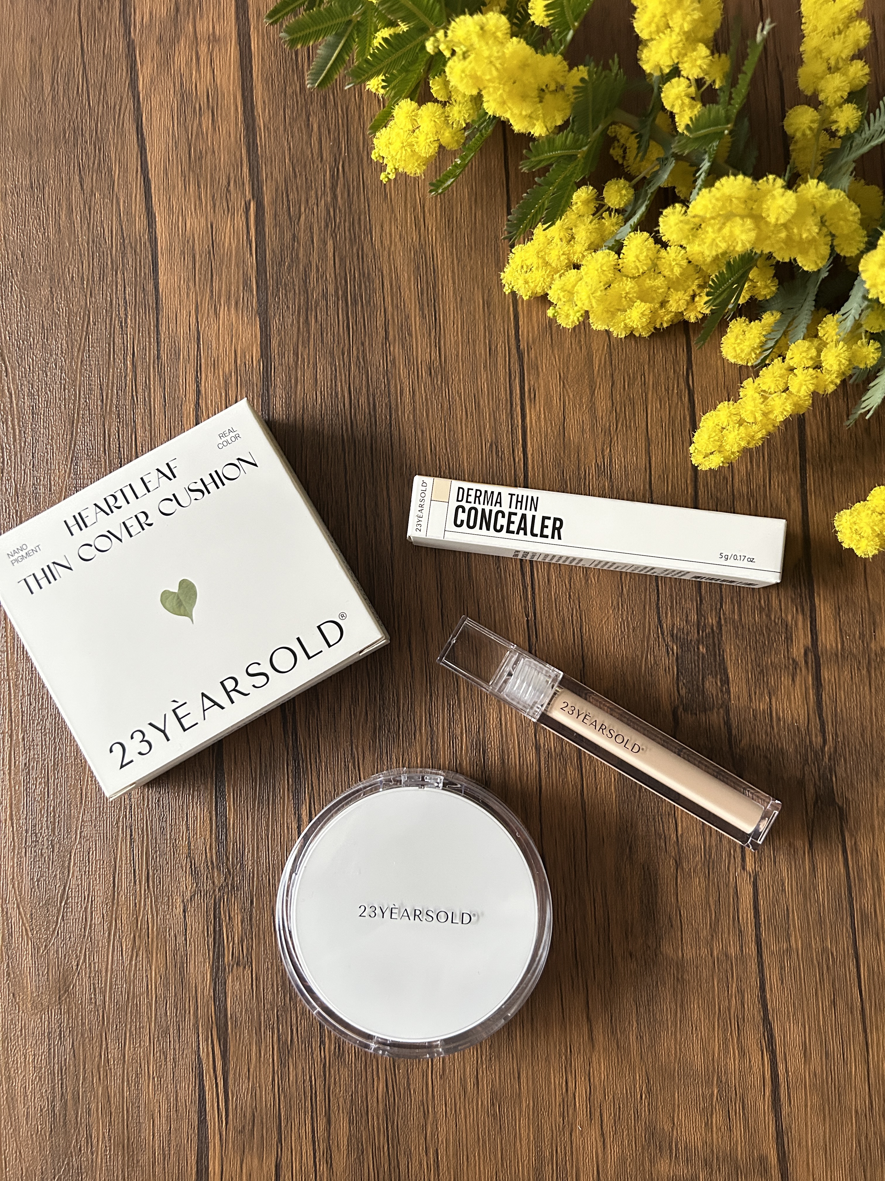 ダーマシンコンシーラー/23years old/リキッドコンシーラーを使ったクチコミ（1枚目）