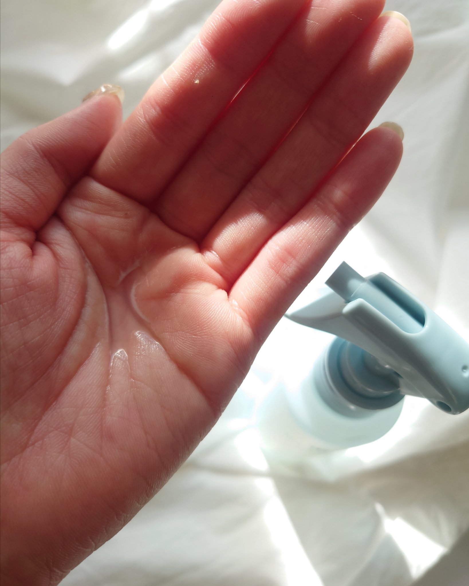 ＯＲプレミアムヘアミスト　カシス＆ミュゲの香り/Off&Relax/ヘアミストを使ったクチコミ（3枚目）