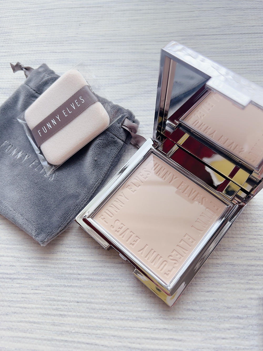 ソフトマットプレストパウダー/FUNNY ELVES方里/プレストパウダーを使ったクチコミ（1枚目）