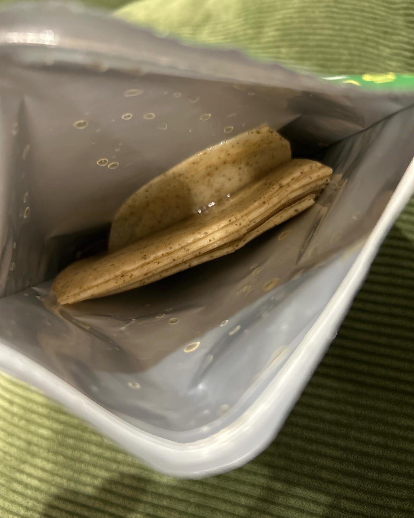 ツボクサスージングハイドロヨモギマスク/LIALUSTER/シートマスク・パックを使ったクチコミ(2枚目)