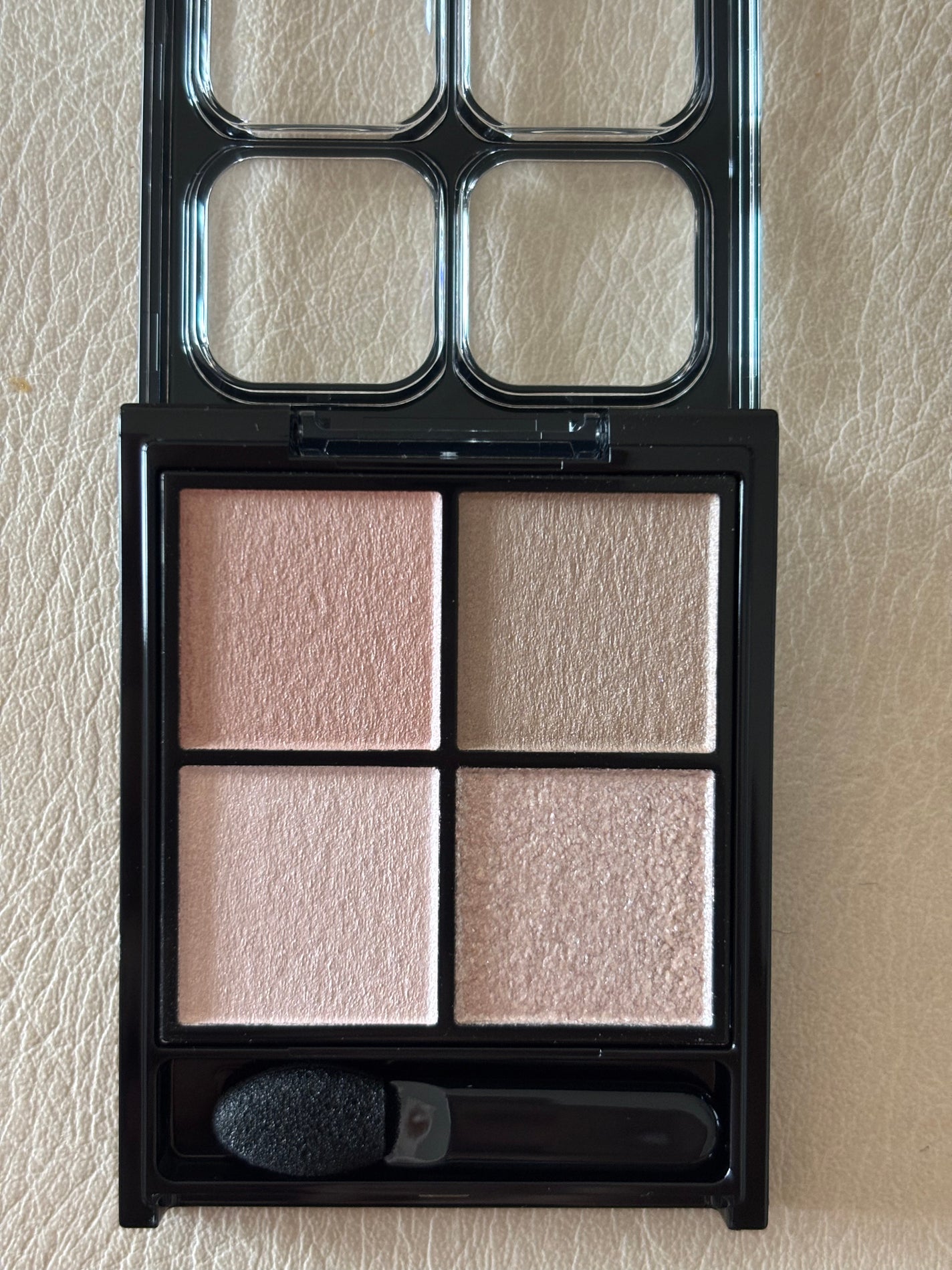 ケイト ポッピングシルエットシャドウ/KATE/アイシャドウパレットを使ったクチコミ(2枚目)