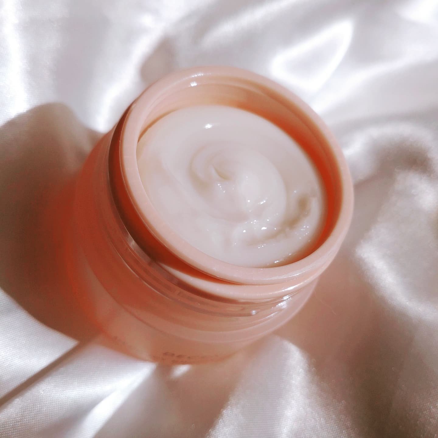 ディセンシア ディセンシー ブライトリフト クリーム/DECENCIA/フェイスクリームを使ったクチコミ（3枚目）