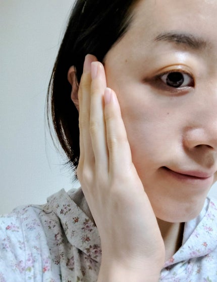 フォーセンス 炭酸生クリームセラム/4SENSE/美容液を使ったクチコミ(5枚目)