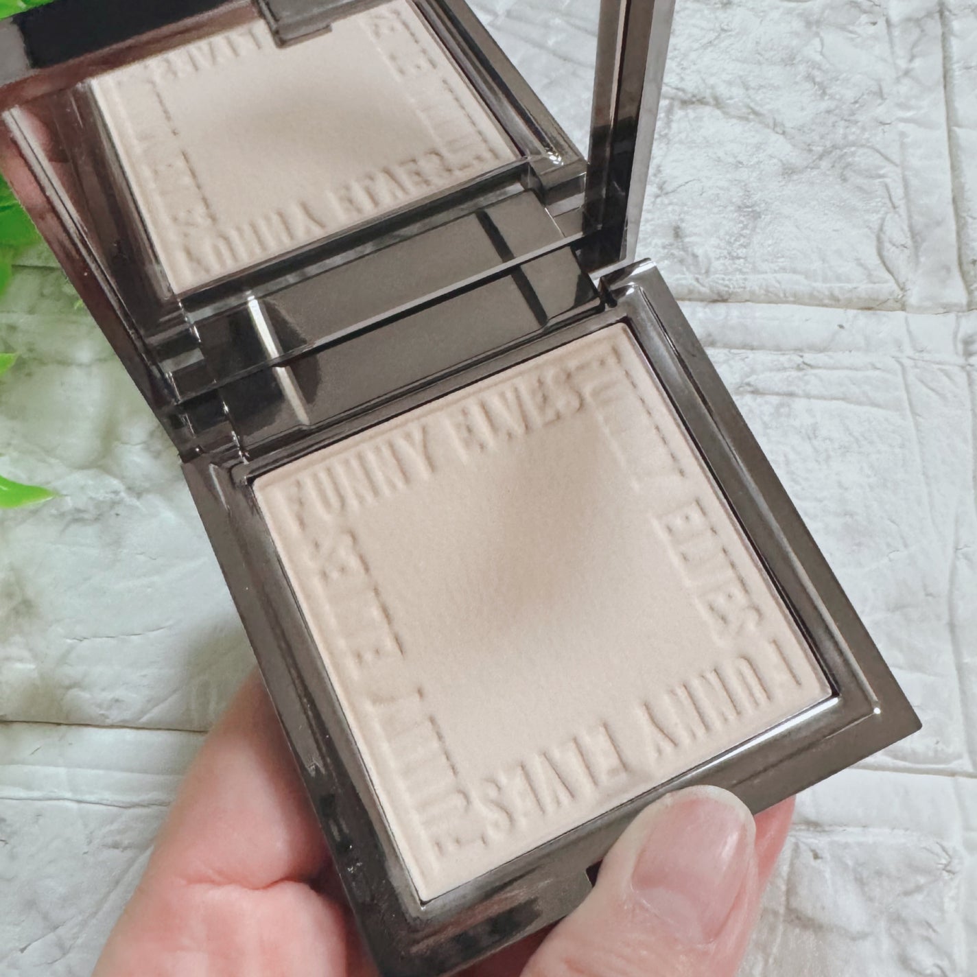 ソフトマットプレストパウダー/FUNNY ELVES方里/プレストパウダーを使ったクチコミ(2枚目)